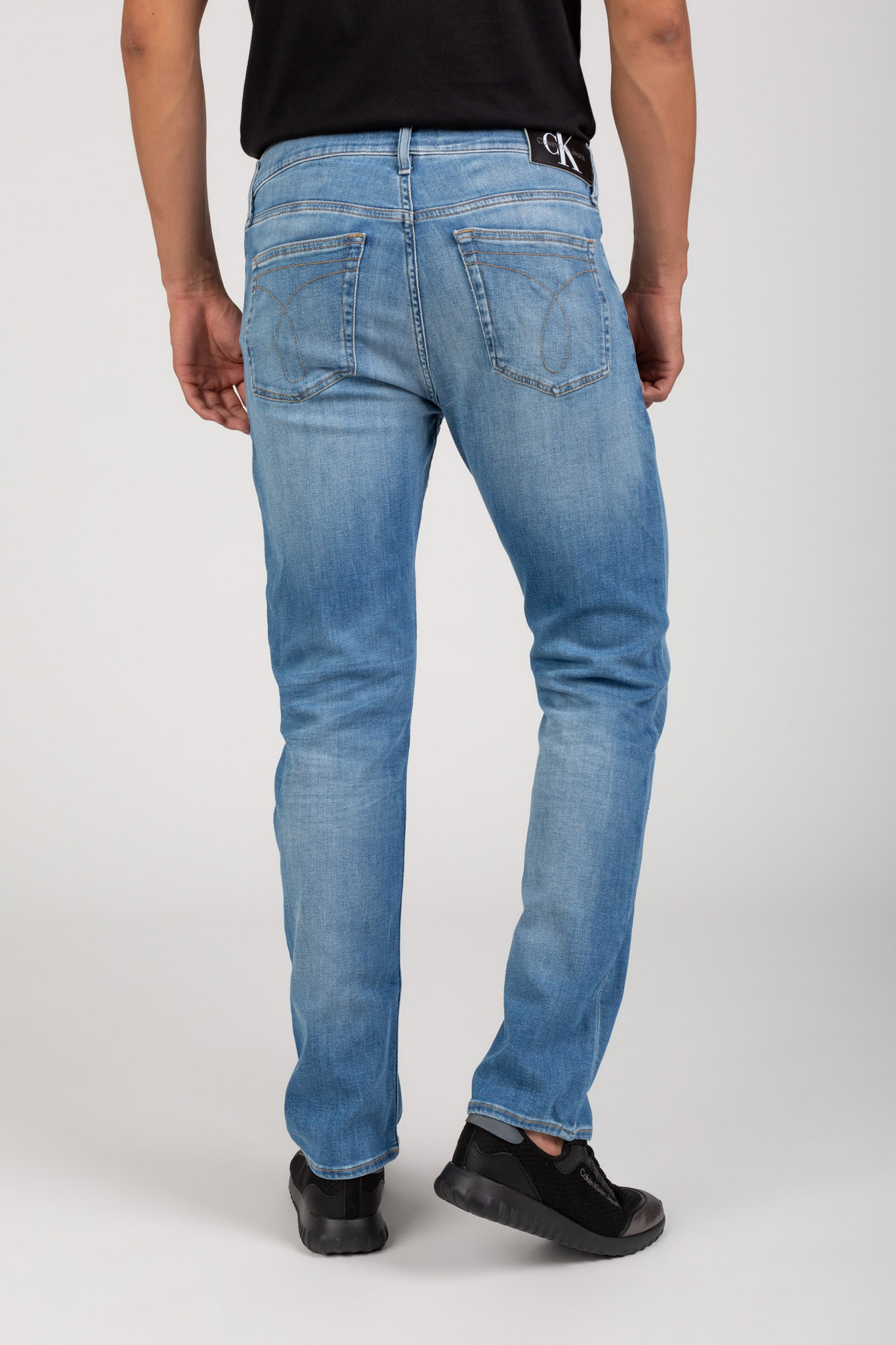 Джинсы STRAIGHT 2