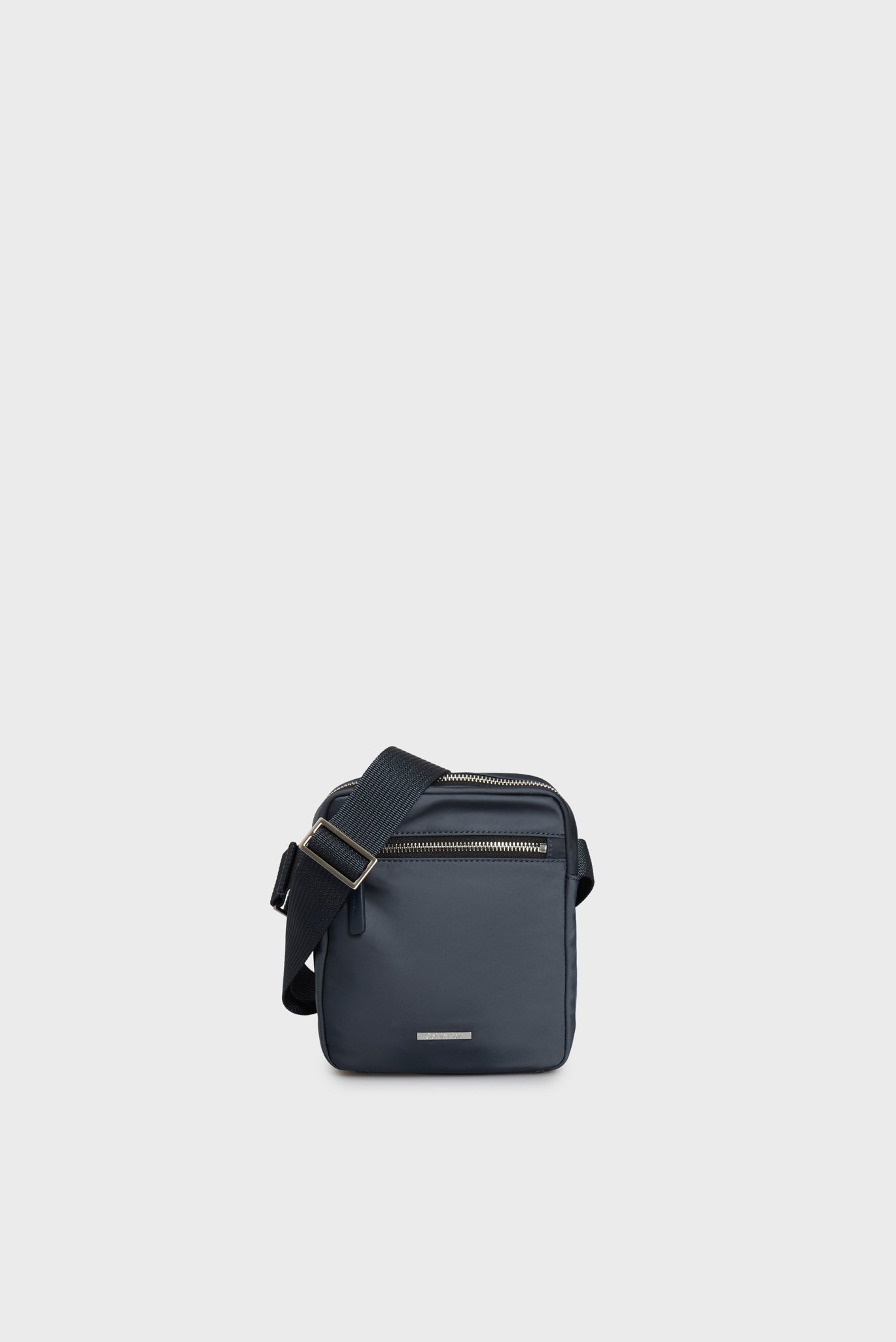 Сумка/SLEEK NYLON REPORTER 1