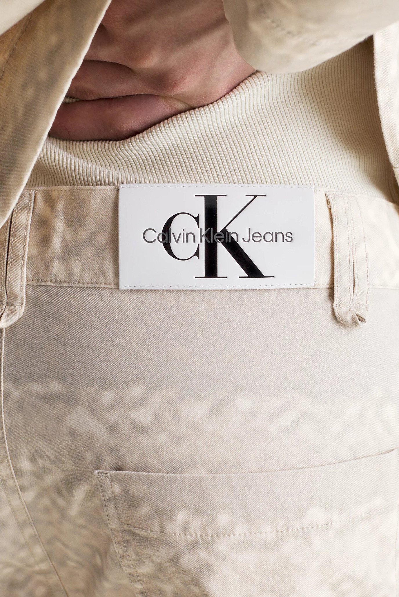 Штаны LOOSE WOVEN CARGO PANTCalvin Klein Jeans Штаны LOOSE WOVEN CARGO PANT 4