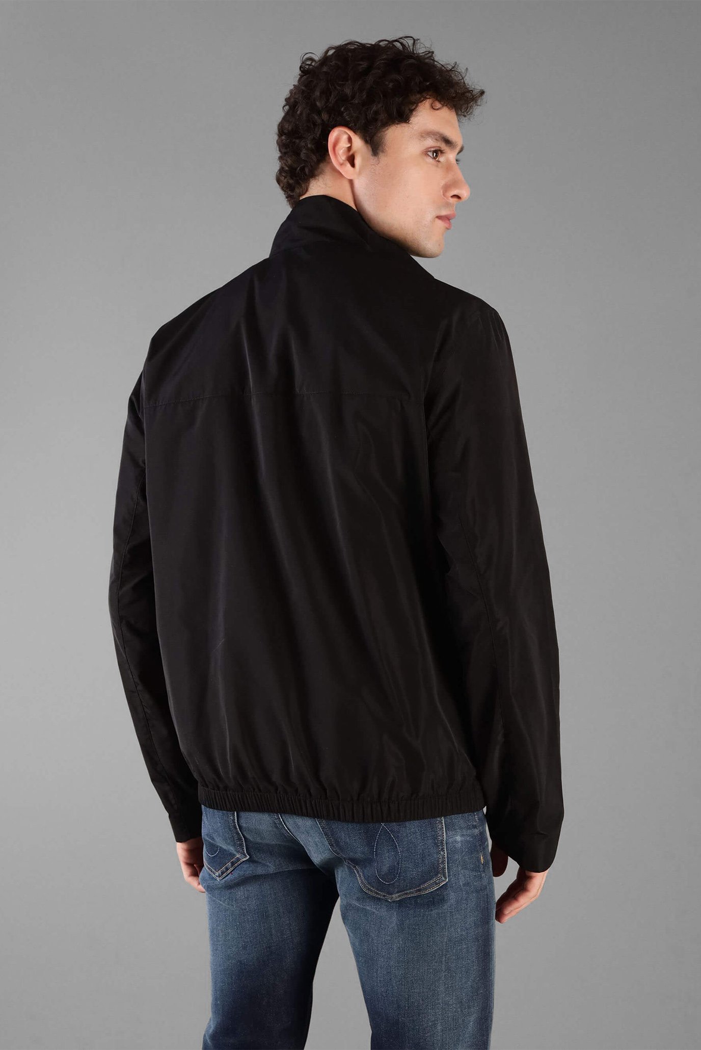 Ветровка ESSENTIAL NYLON BLOUSON 3
