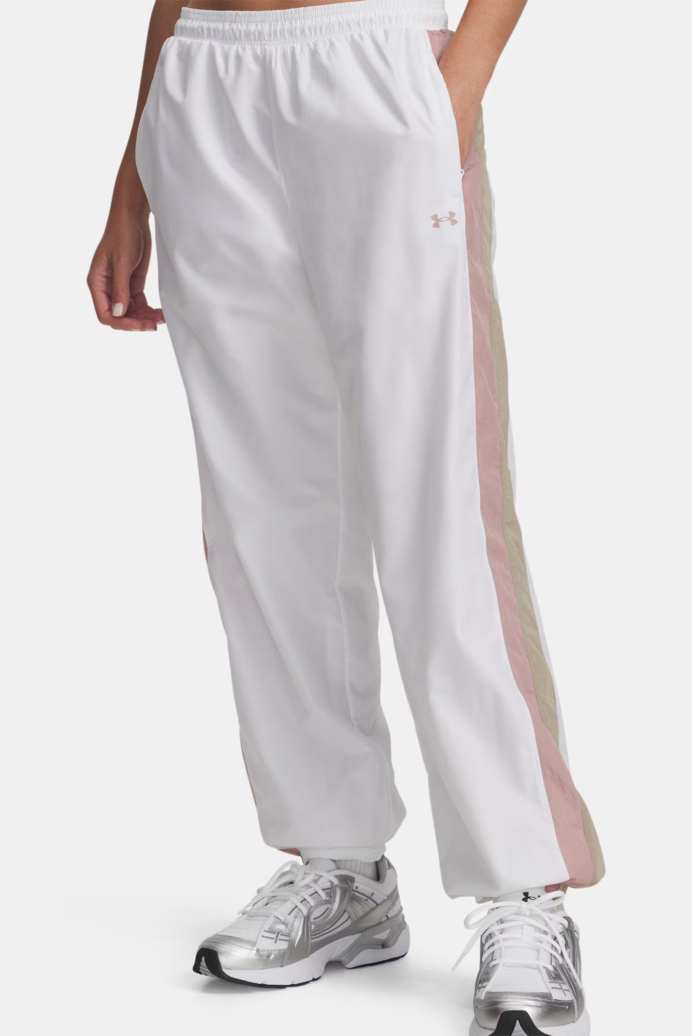 Штаны спортивные UA Icon Crinkle Pant 1