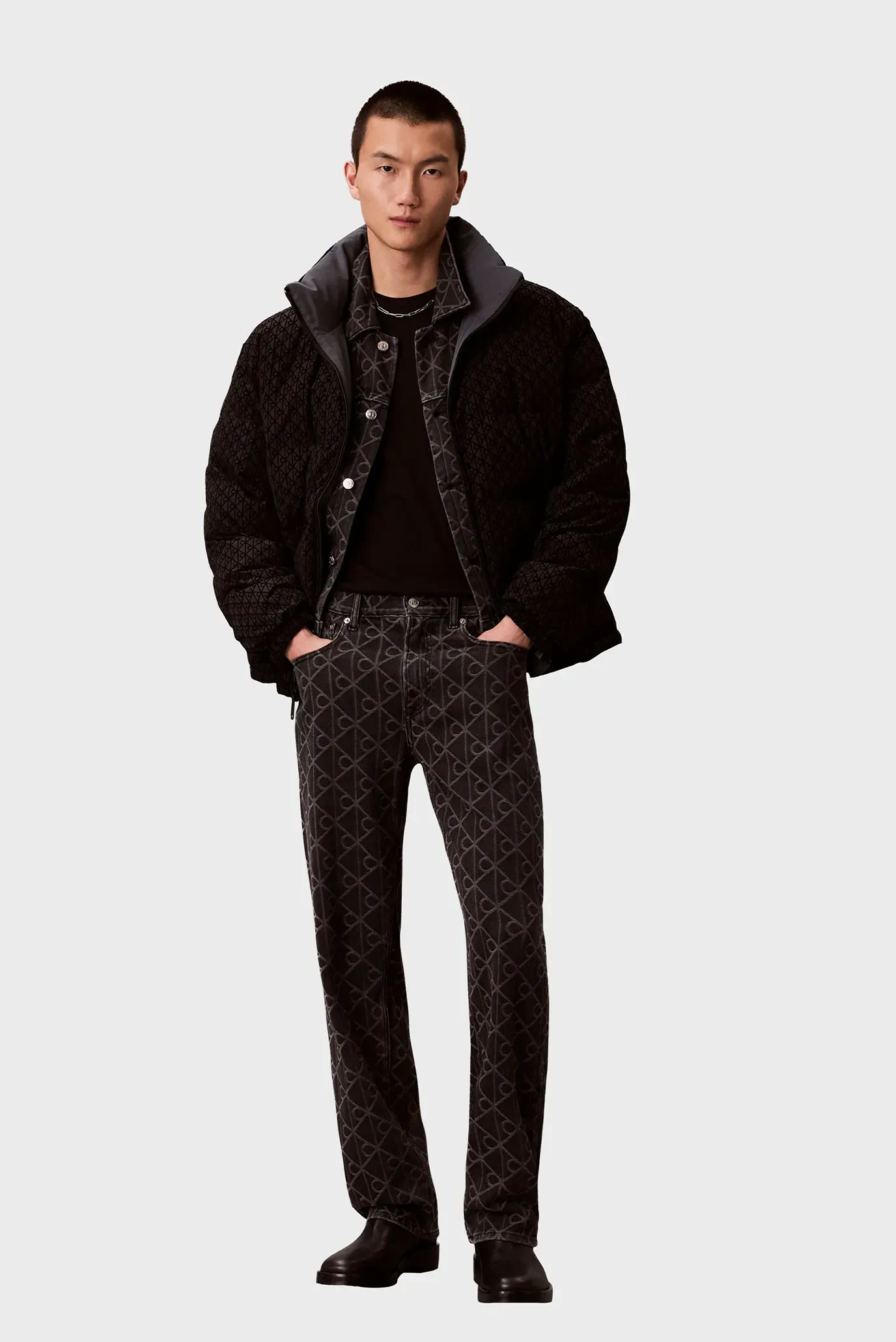 Джинсы/90S STRAIGHT BLACK EMBLEM JACQUA 2