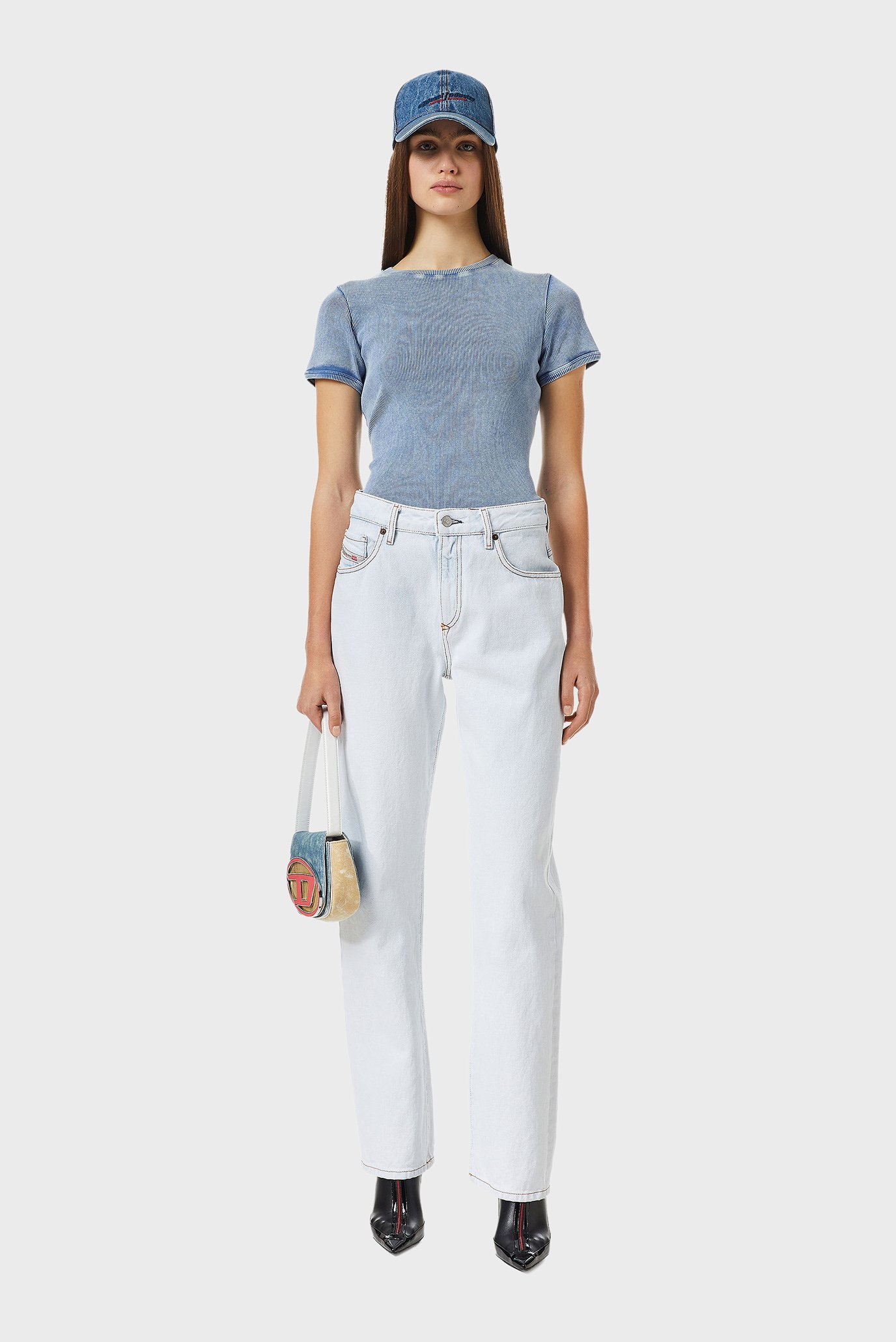 Kzmzです。③ Женские светло-голубые джинсы Diesel A03621 0079Z — FR Group