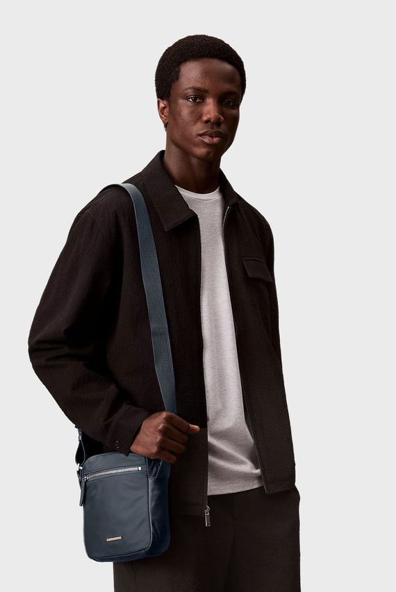 Сумка SLEEK NYLON REPORTER