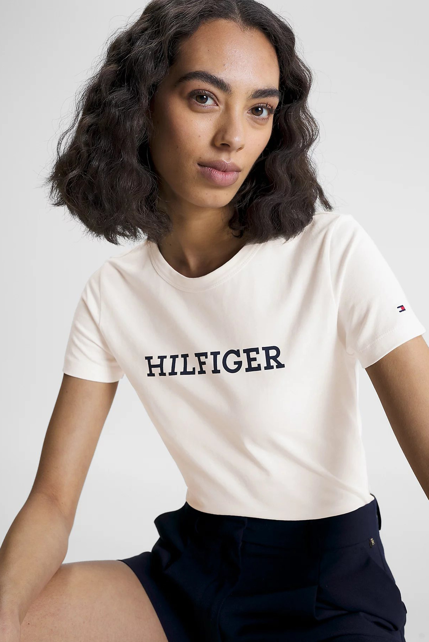 Футболка SLIM MONOTYPE PRINT C-NK SS 9