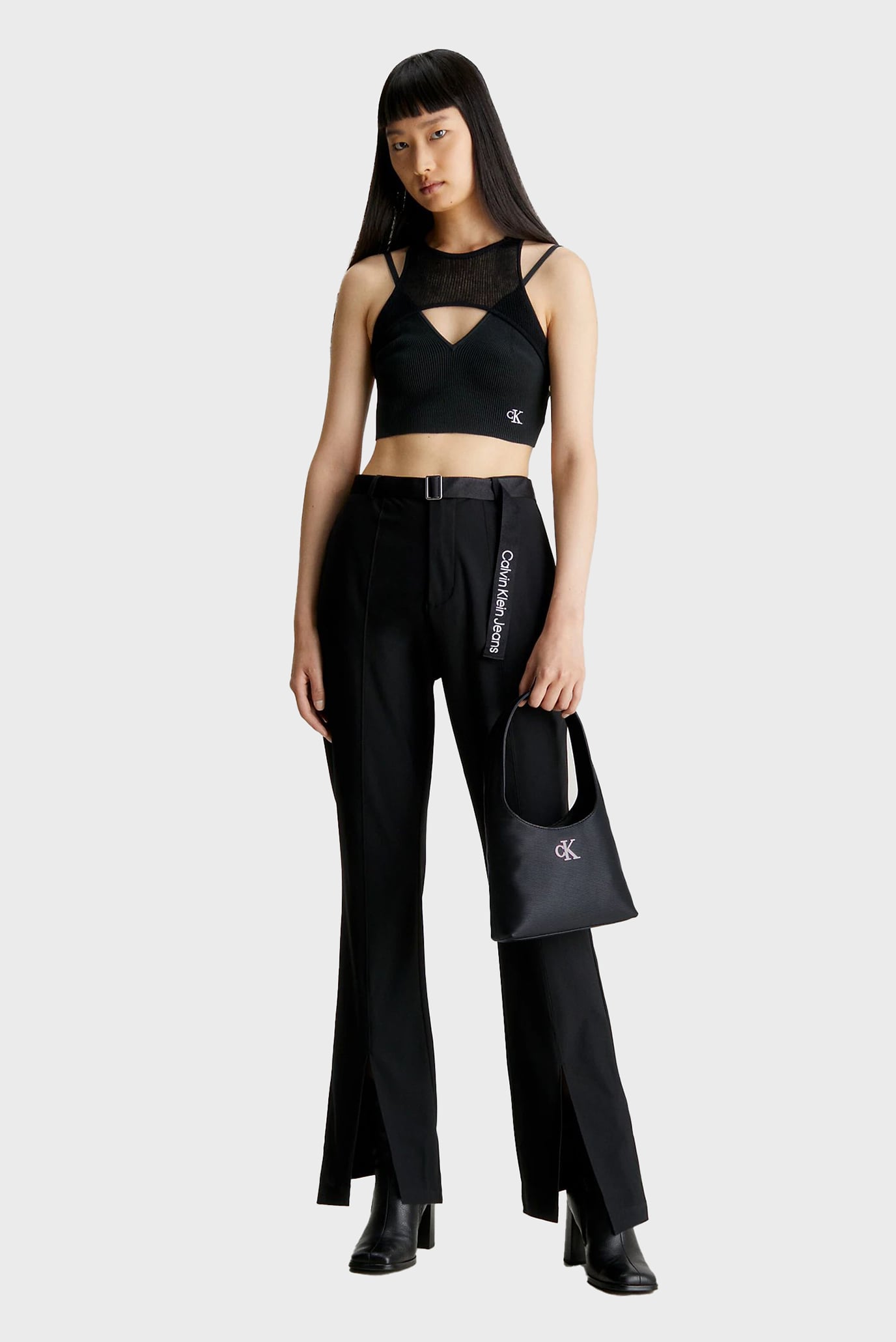 Сумка MINIMAL MONOGRAM SHOULDER BAG T 11