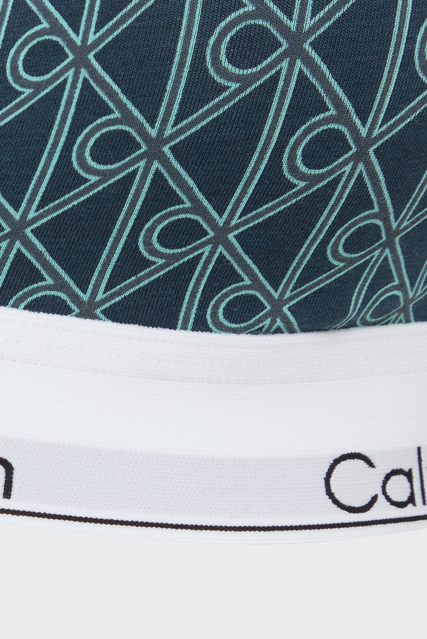 Бюстгальтер LIGHTLY LINED TRIANGLE 6