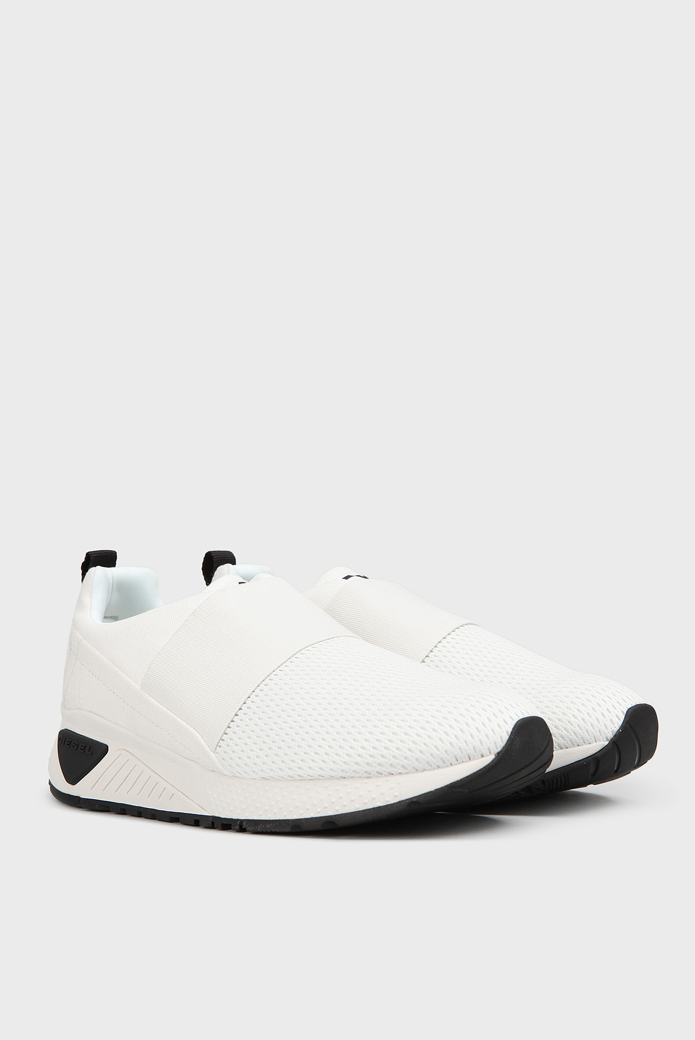 Мужские белые кроссовки 7