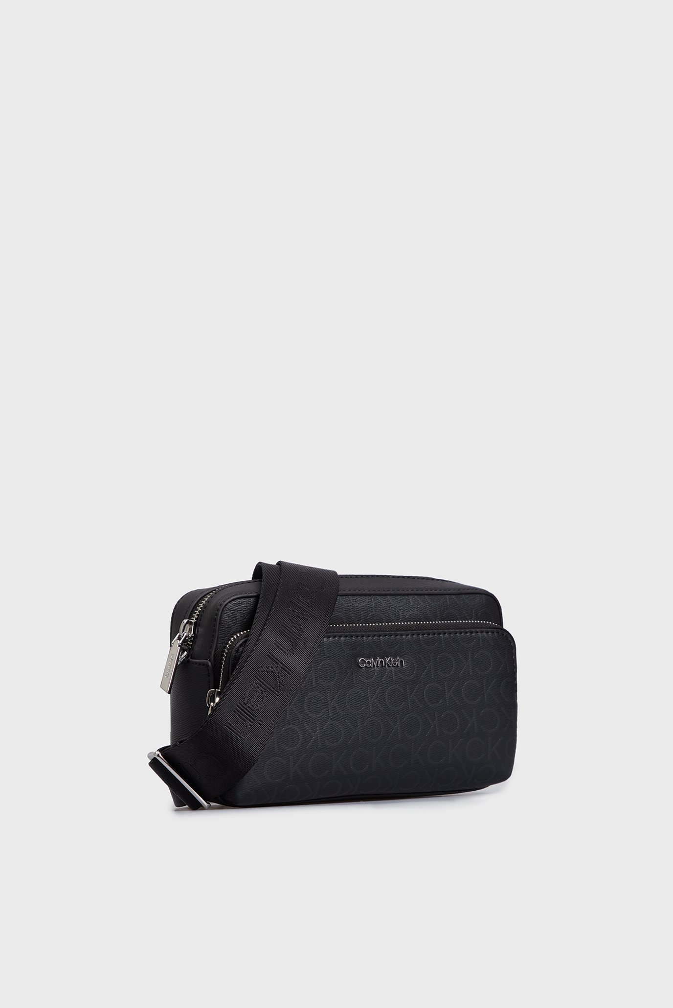Женская черная сумка с узором CK MUST CAMERA BAG LG EPI MONO Calvin Klein  K60K609895 — FR Group