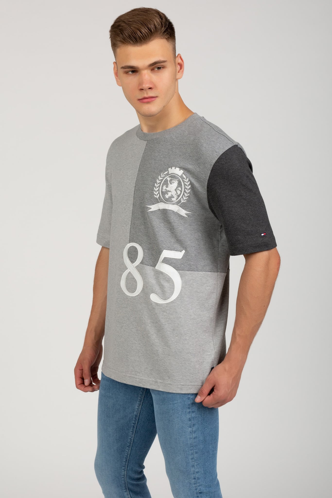 Футболка ICON CREST SPLICE TEE 2