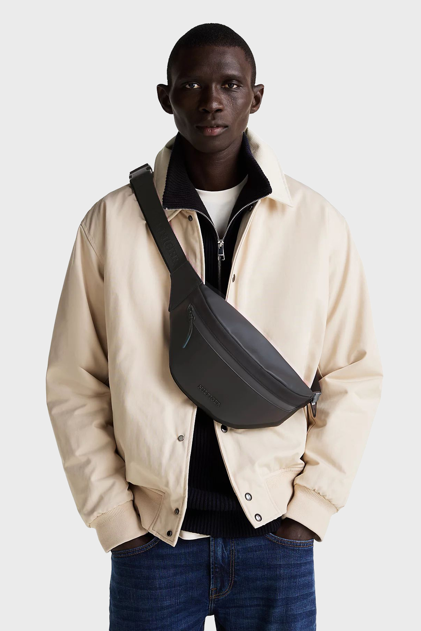 Мужская черная поясная сумка TH SEASONAL BUMBAG 2