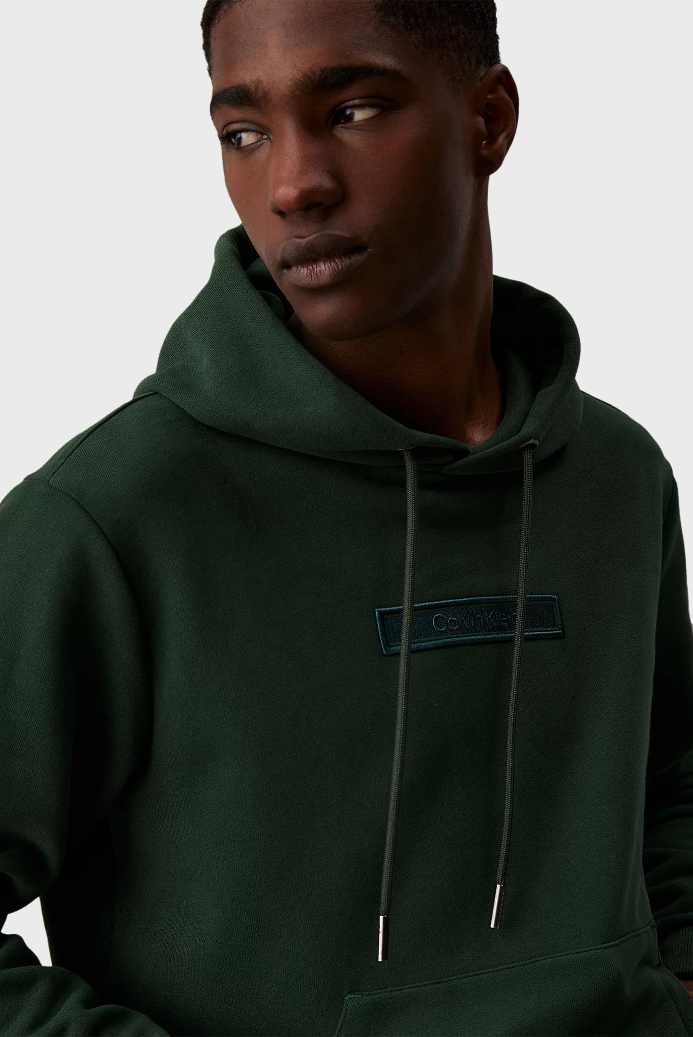 Мужское темно-зеленое худи EMBROIDERED LOGO PEACHED 4