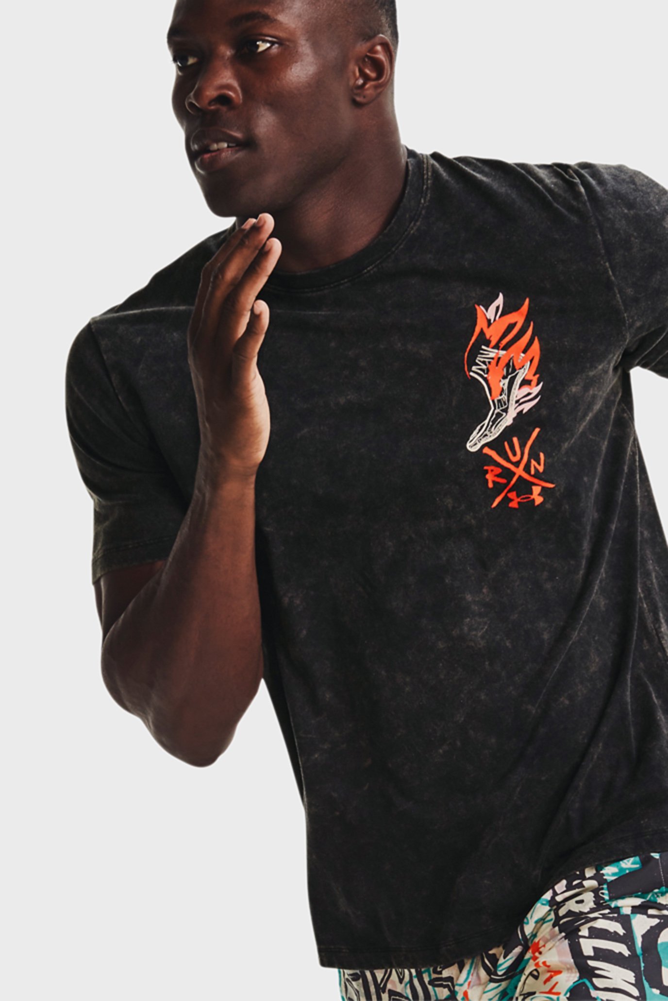 Мужская черная футболка UA Destroy All Miles SS II 3