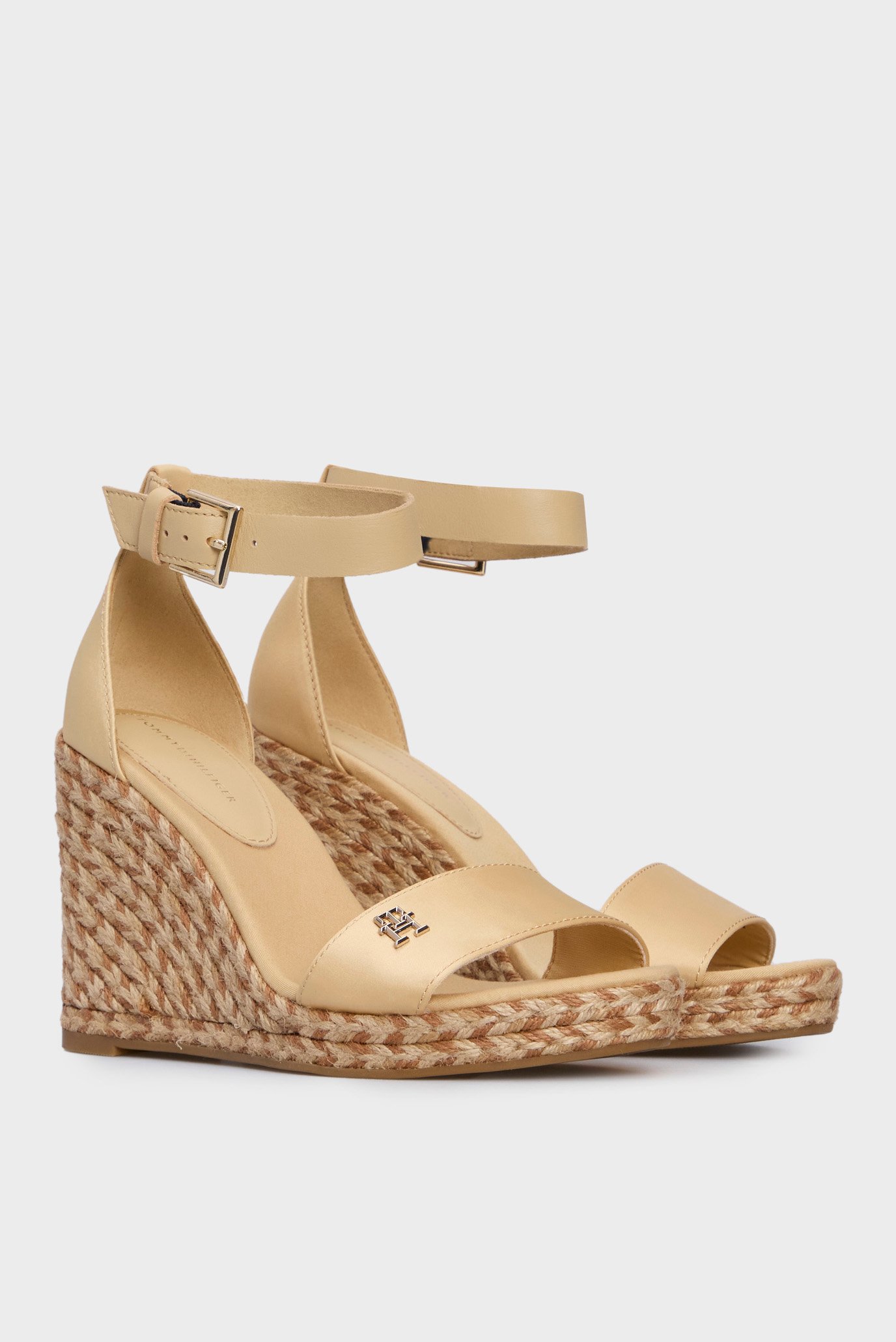 Женские бежевые босоножки COLORFUL HIGH WEDGE SATIN SANDAL 3