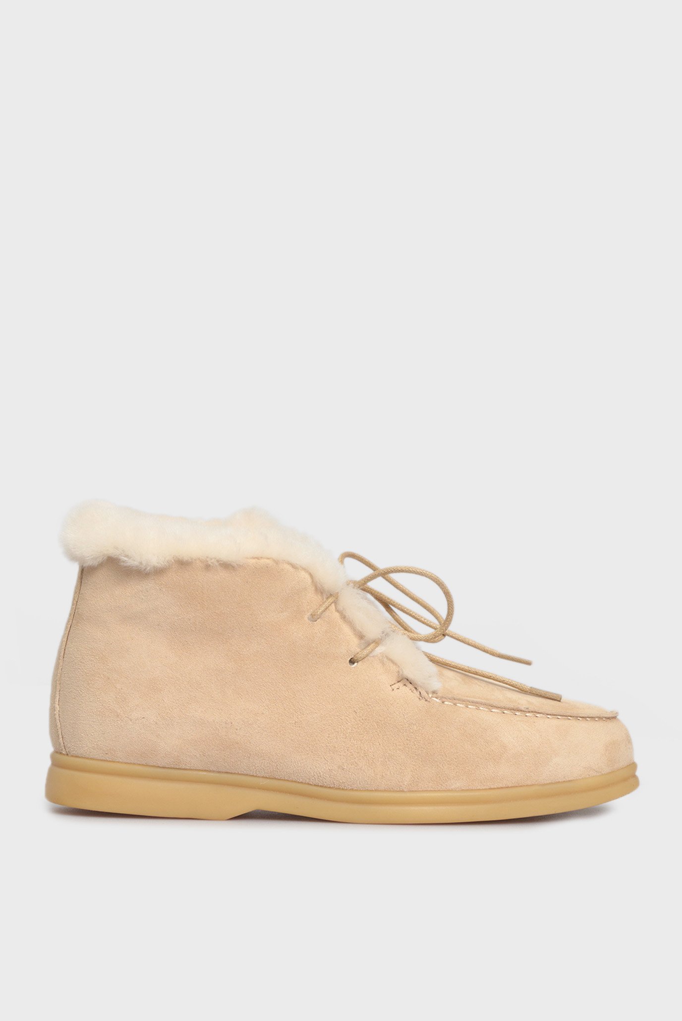 Женские бежевые замшевые ботинки 10