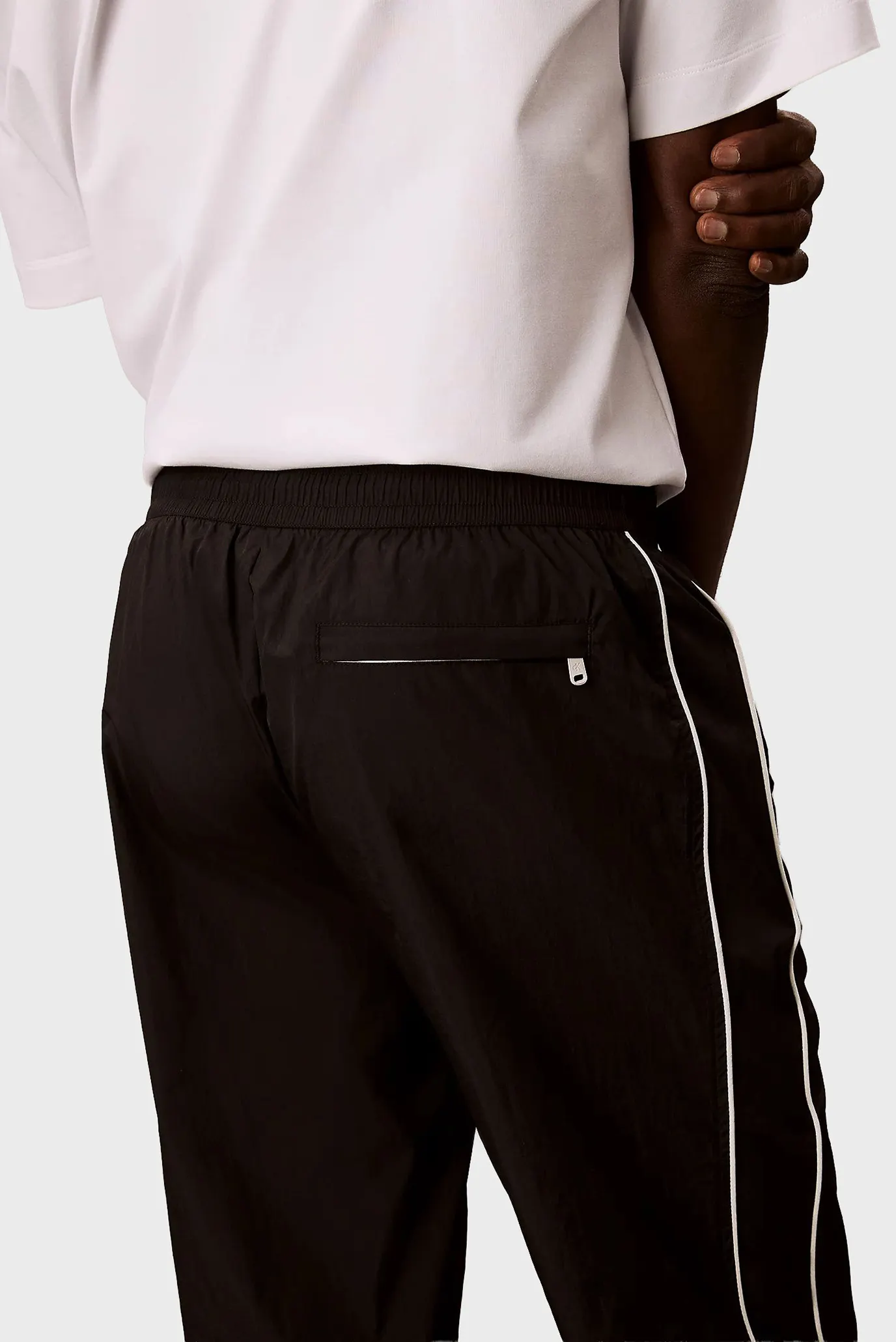 Штаны RELAXED CRINKLE NYLON TRACK PANT 4