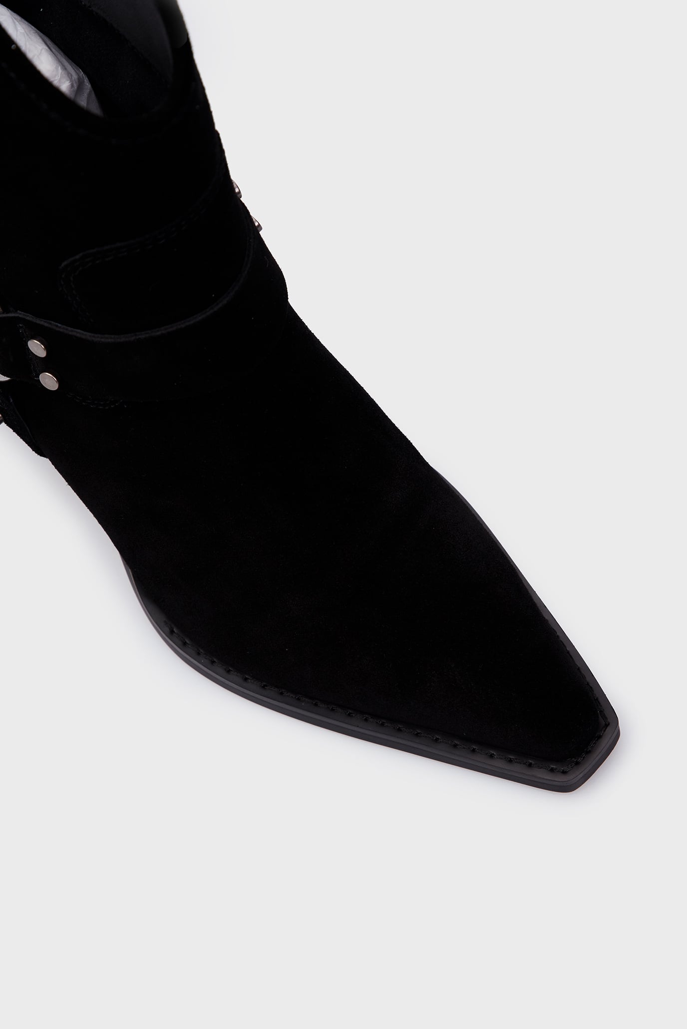 Женские черные замшевые казаки Lovisa 4