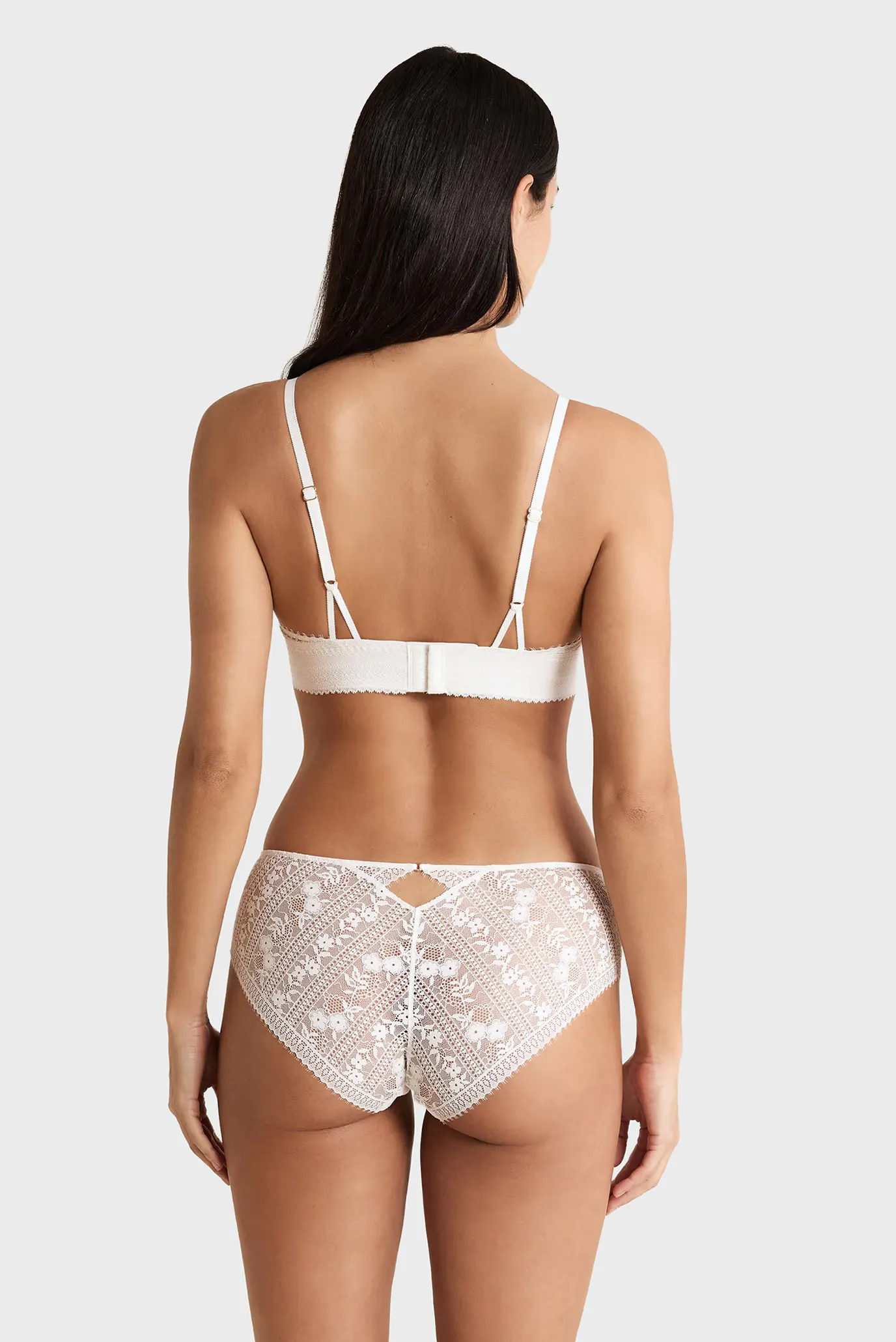 Бюстгальтер AURA - N*8 TRIANGLE 3