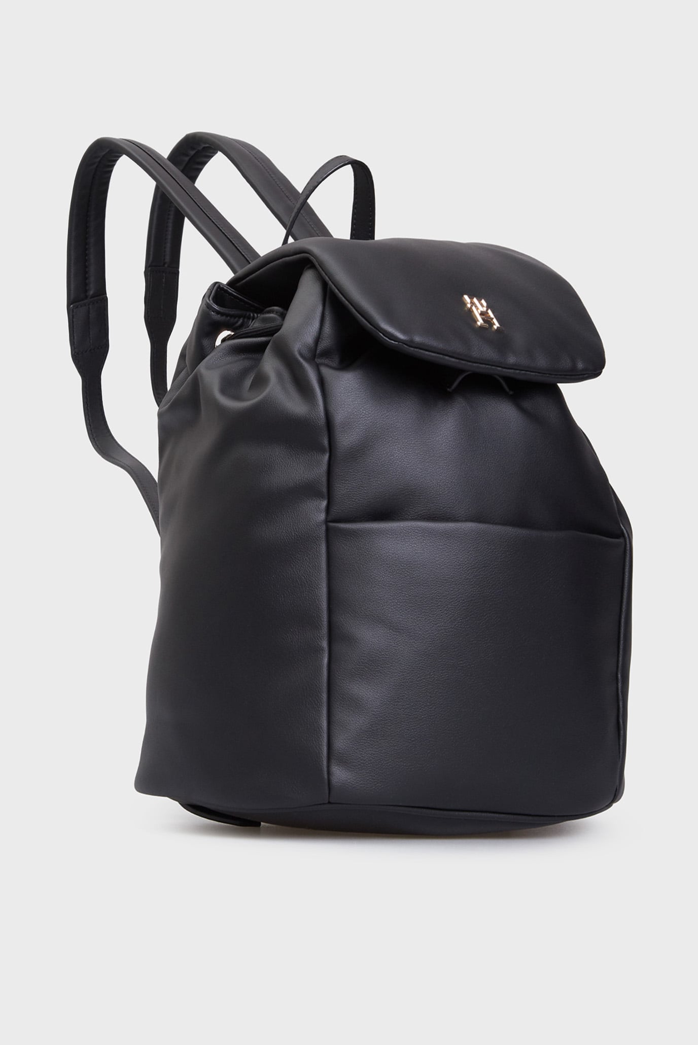 Женский черный рюкзак POPPY REFORM FLAP 3