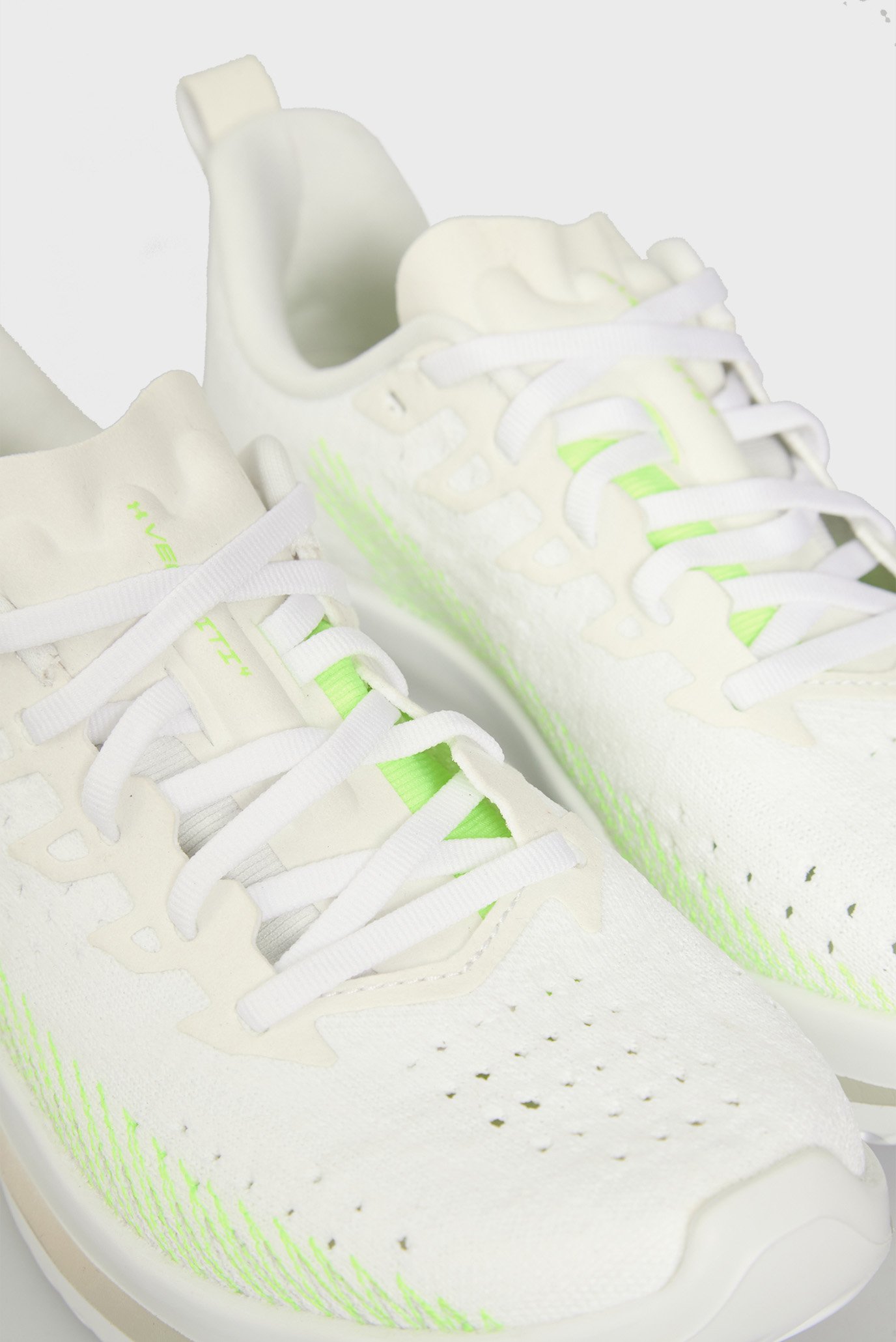 Кроссовки/UA W Velociti 4 2