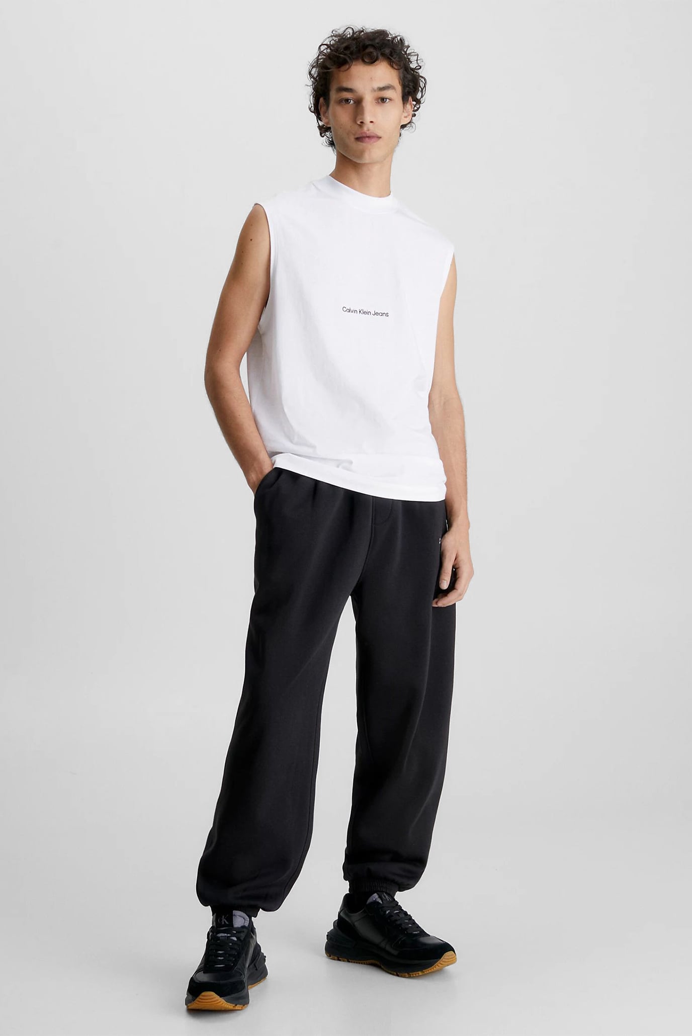 Штаны спортивные INSTITUTIONAL HWK PANT 4