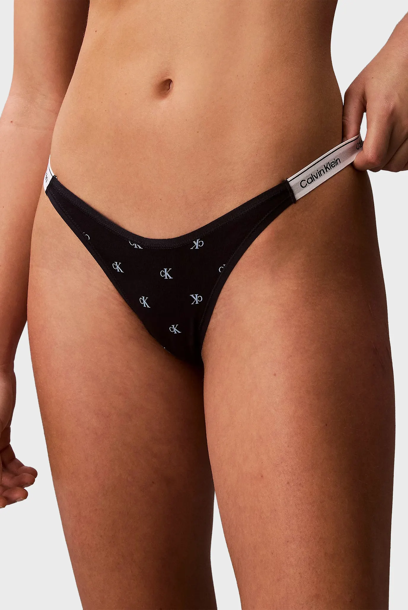 Трусы DIPPED STRING THONG 4