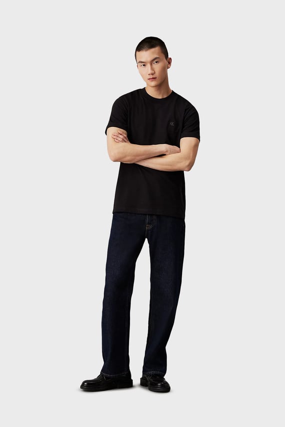 Мужская черная футболка HEAVY REGULAR TEE