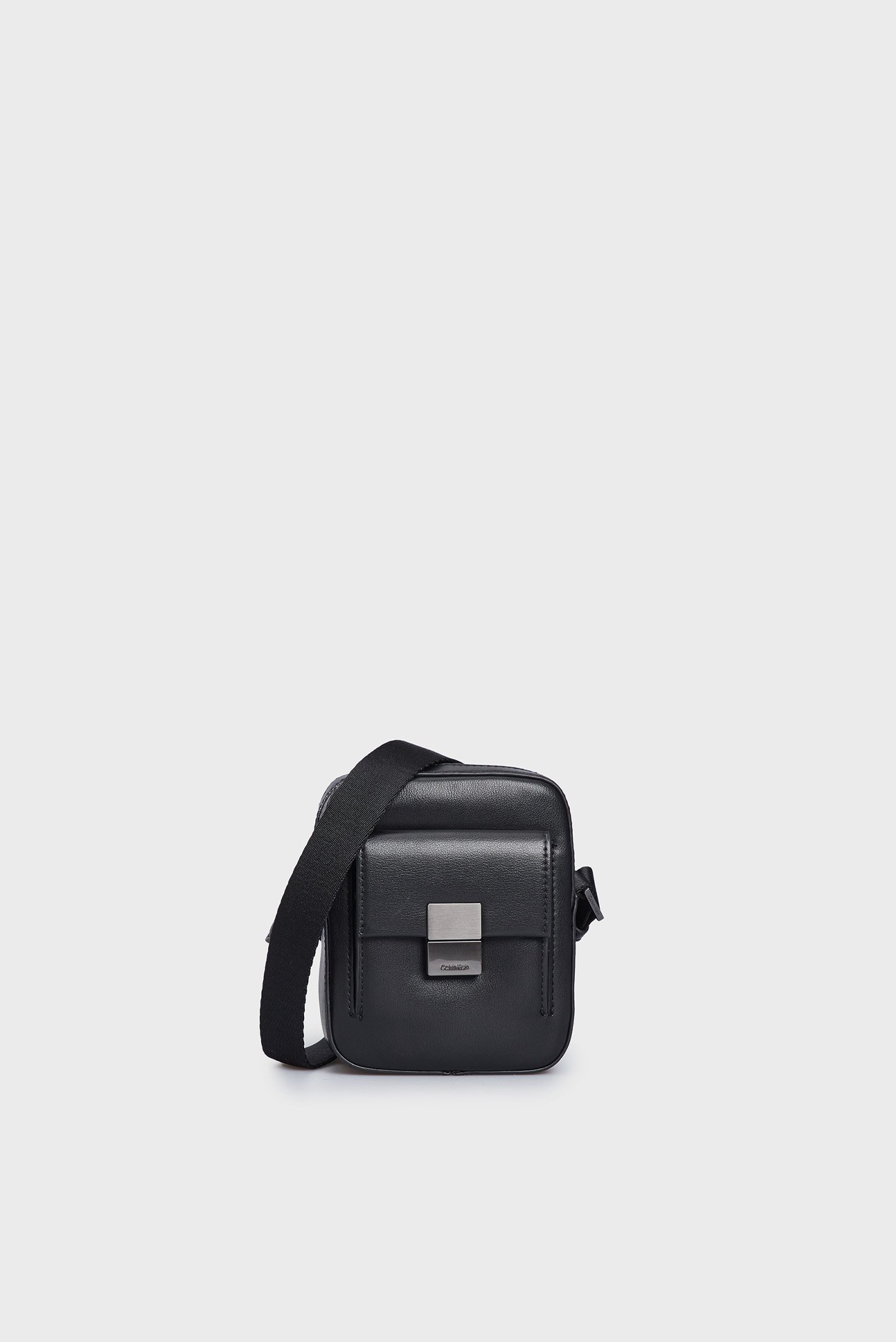 Сумка ICONIC PLAQUE CUBE REPORTER 2