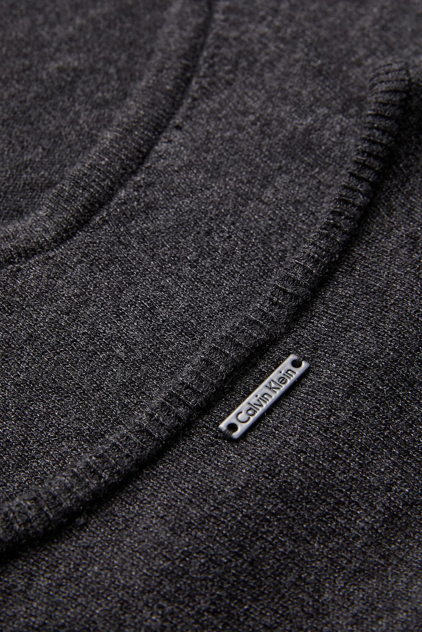 Футболка L S CREW NECK 11