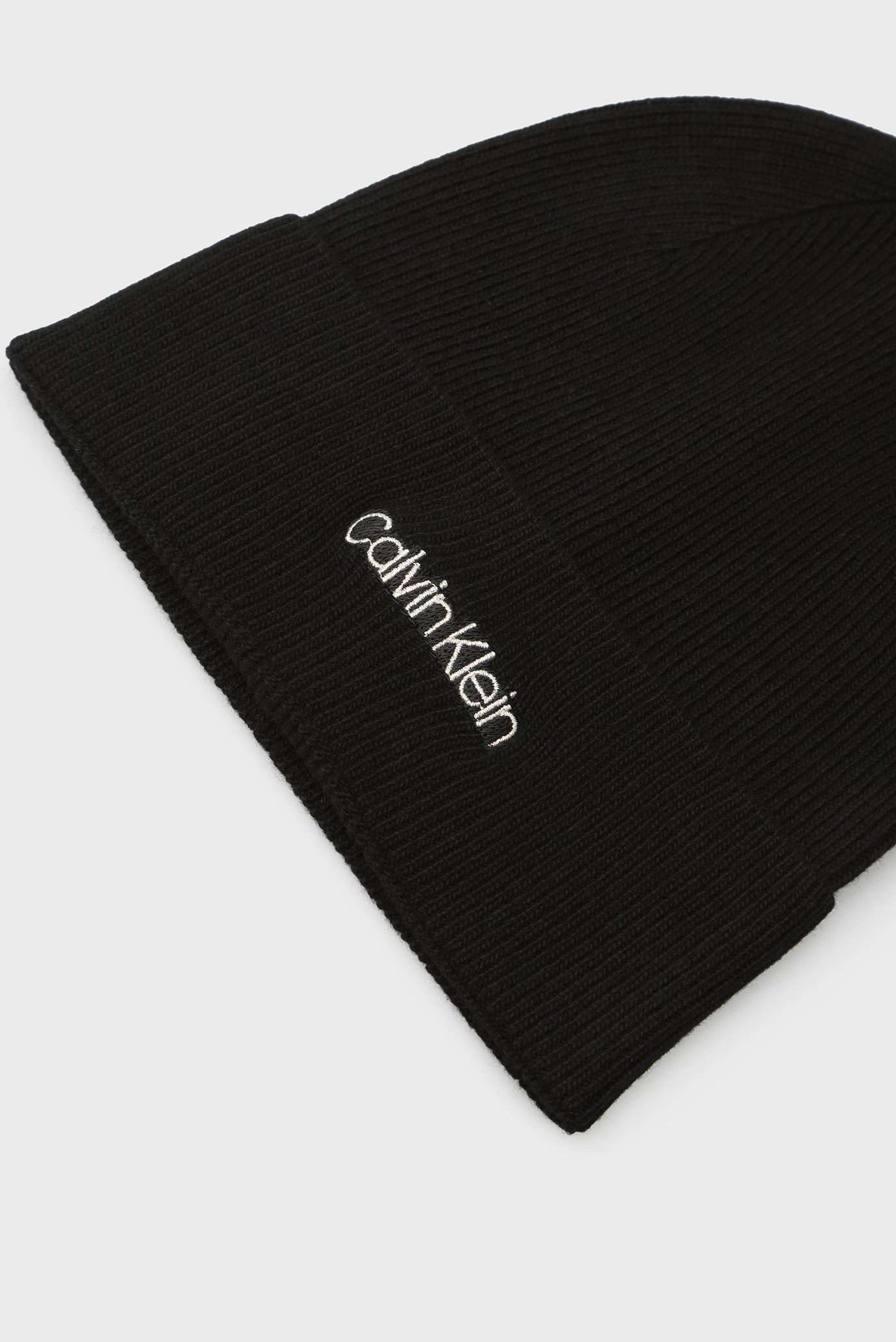 Шапка ESSENTIAL KNIT BEANIE 2