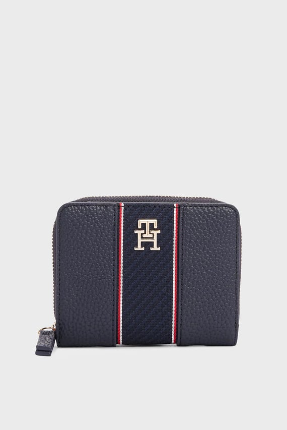 Женский темно-синий кошелек TH LEGACY MED ZA Tommy Hilfiger Женский темно-синий кошелек TH LEGACY MED ZA Tommy Hilfiger