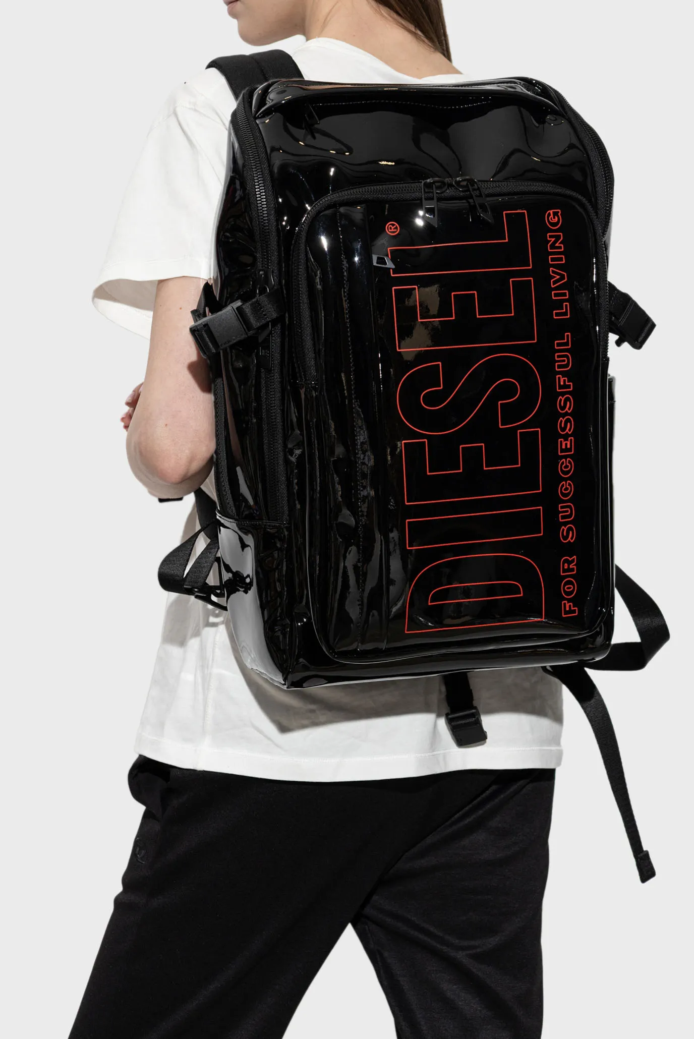 Чемодан DIESEL METALLIC PU 3-WAY BACKPACK-BLACK 2