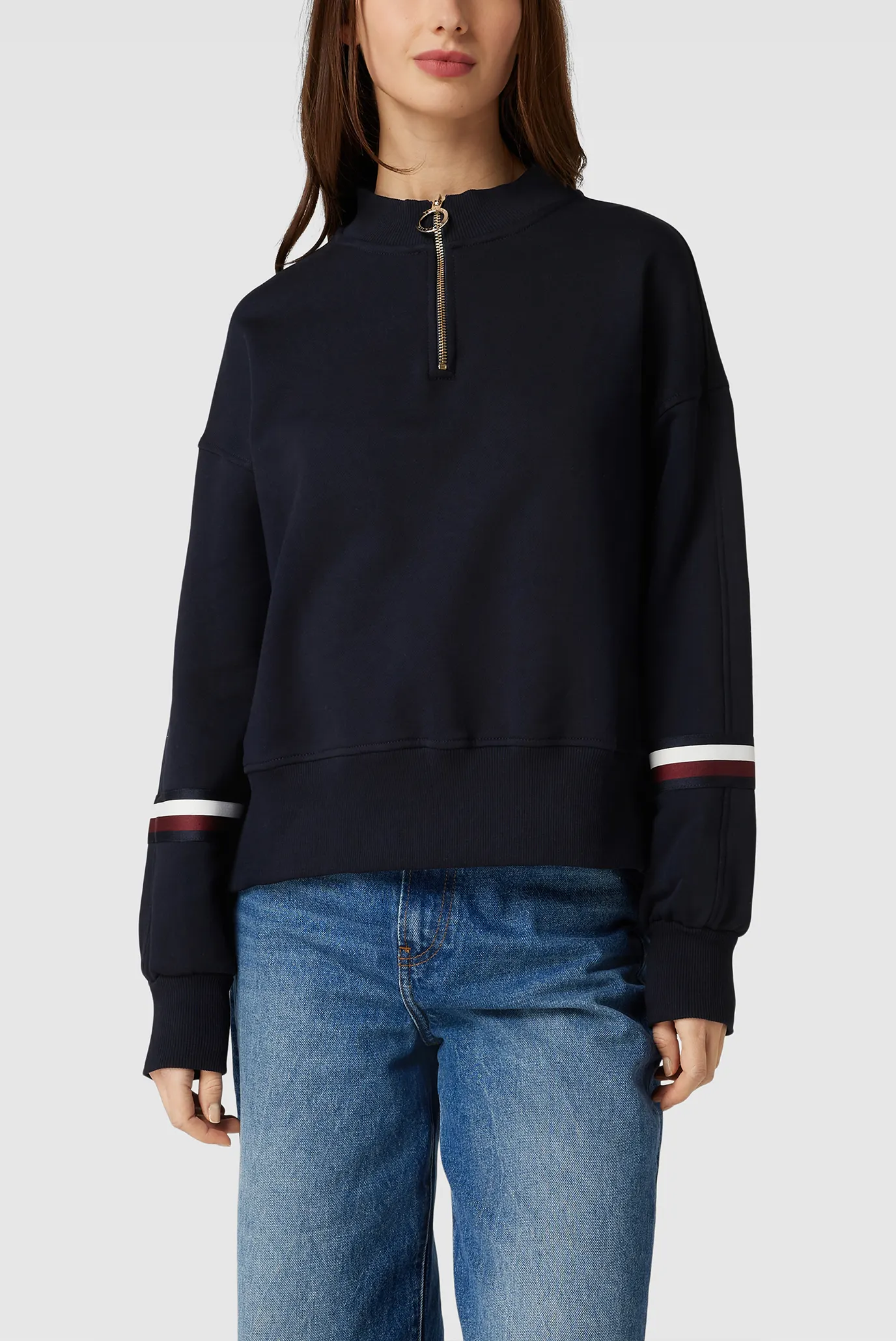 Женская темно-синяя спортивная кофта 2