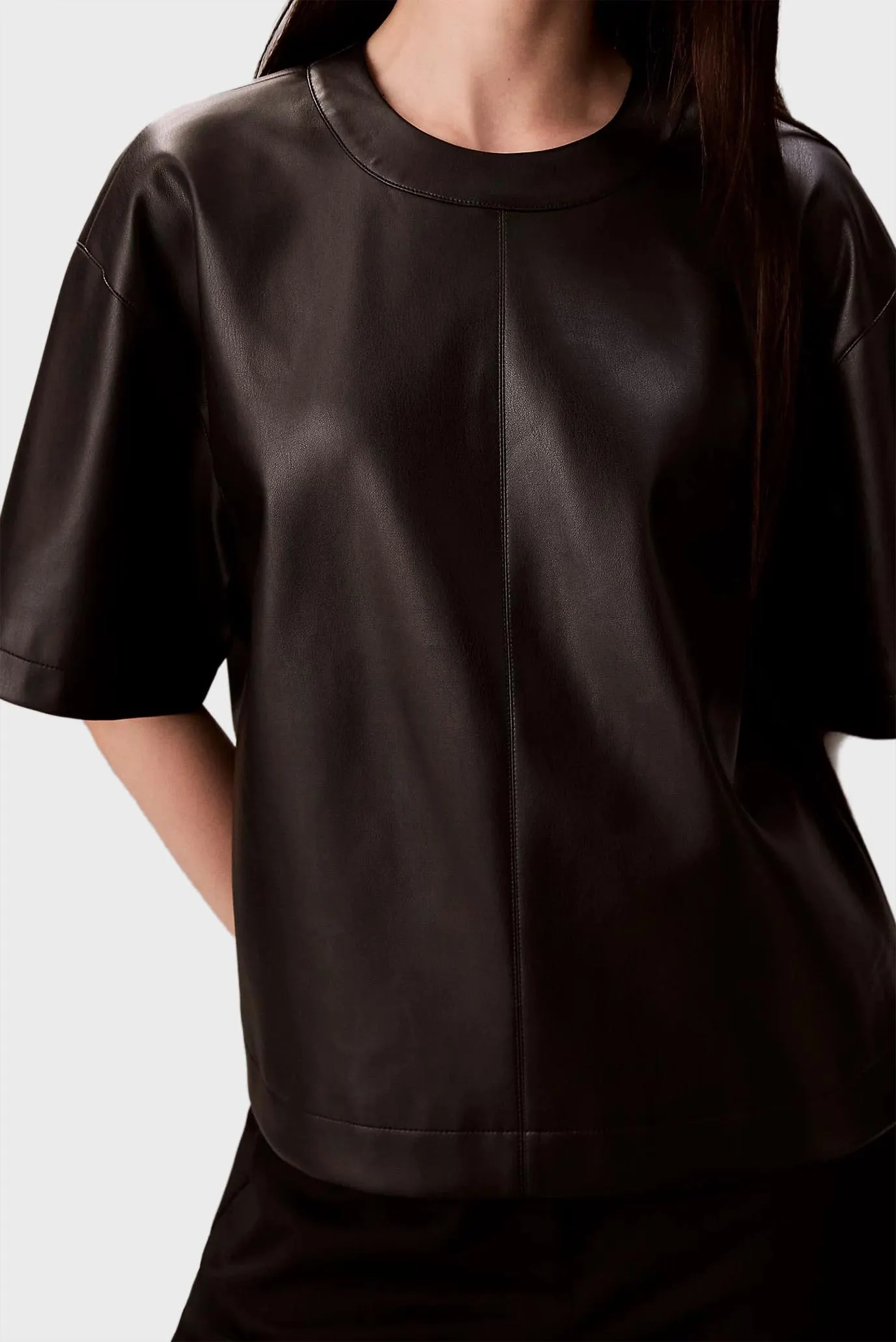 Топ Crinkled Leather T-shirt 5