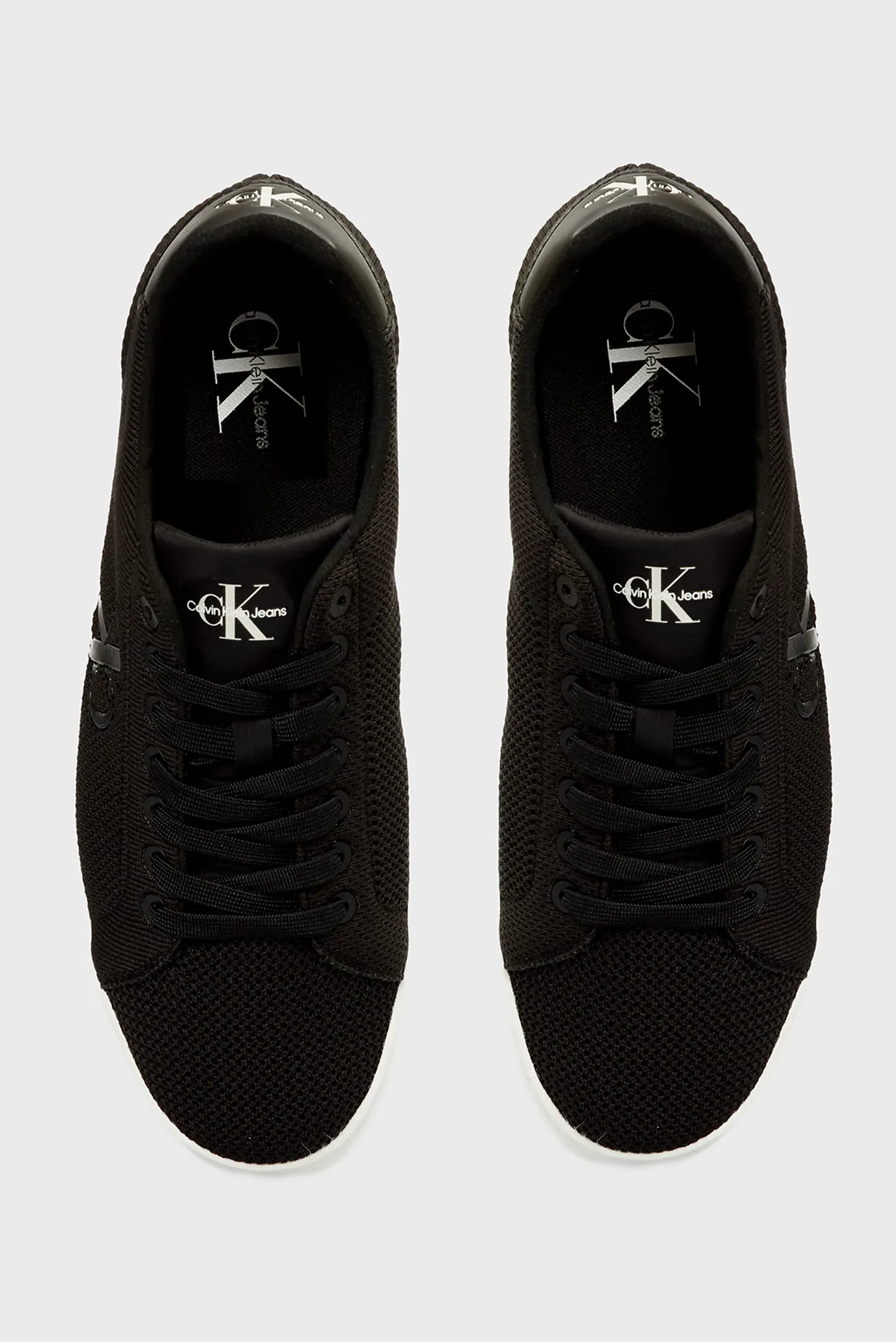 Мужские черные сникеры 8