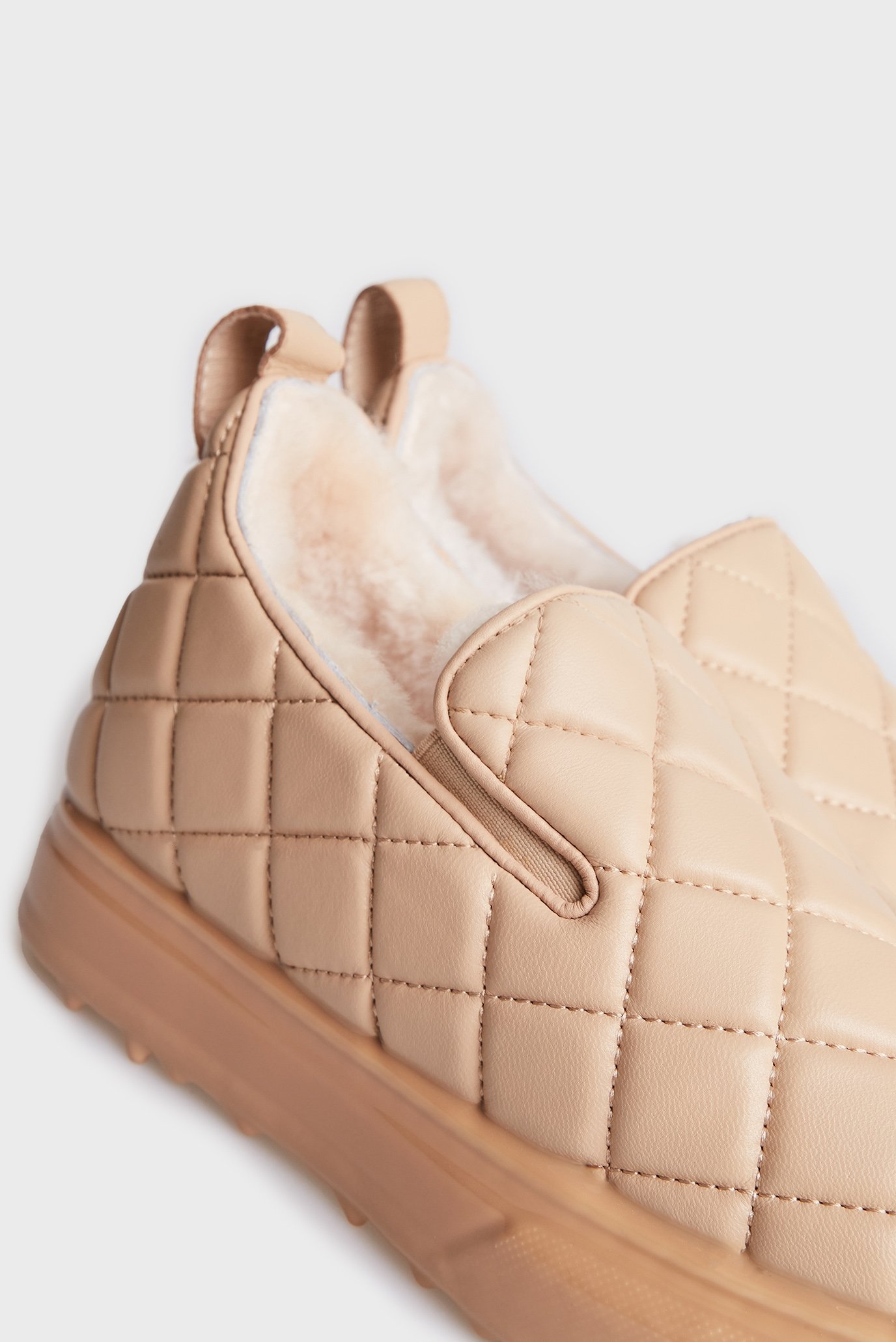 Женские бежевые кожаные лоферы Gannet 2