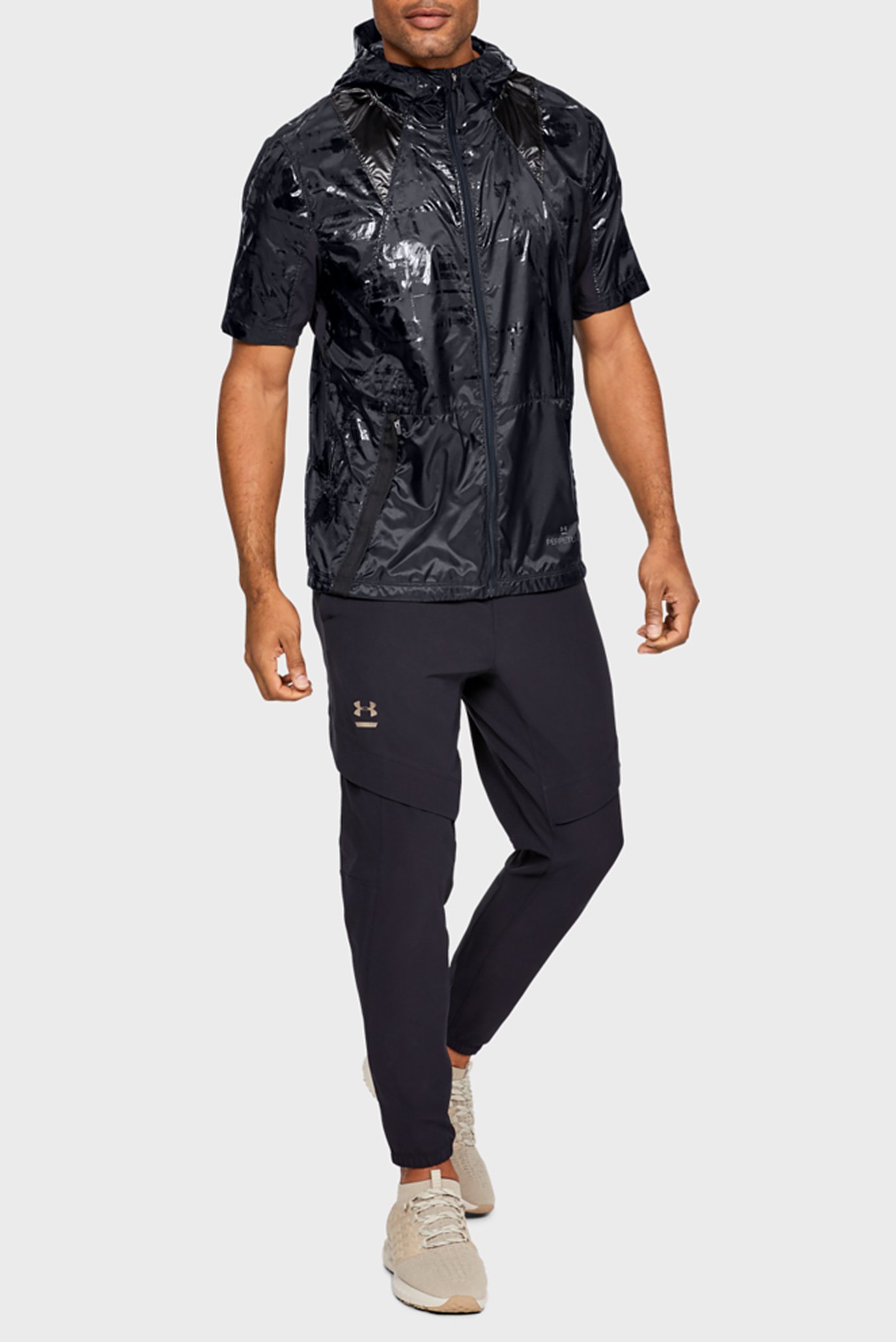 Мужская черная ветровка UA Perpetual Windbreaker 8