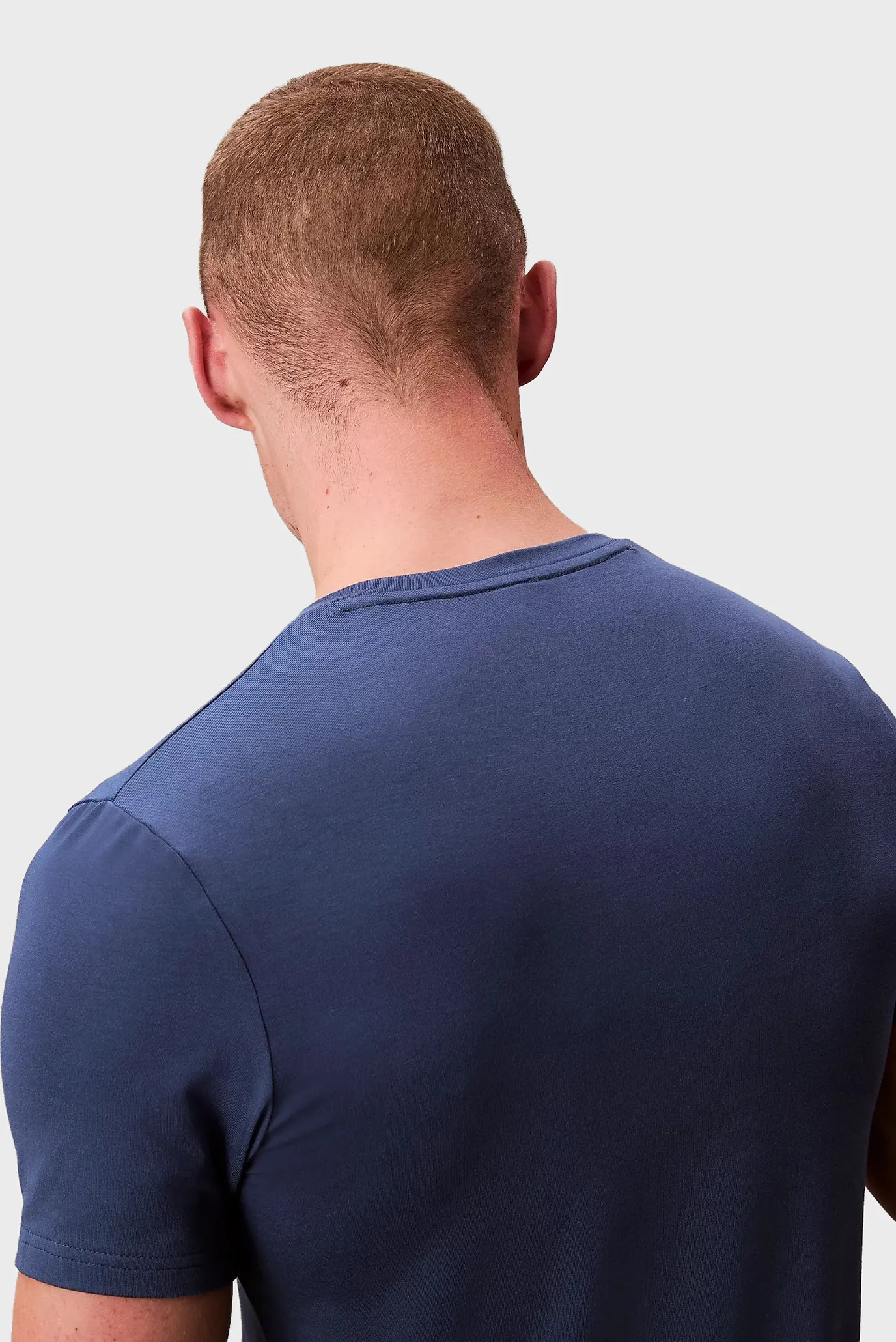 Футболка S S CREW NECK 6