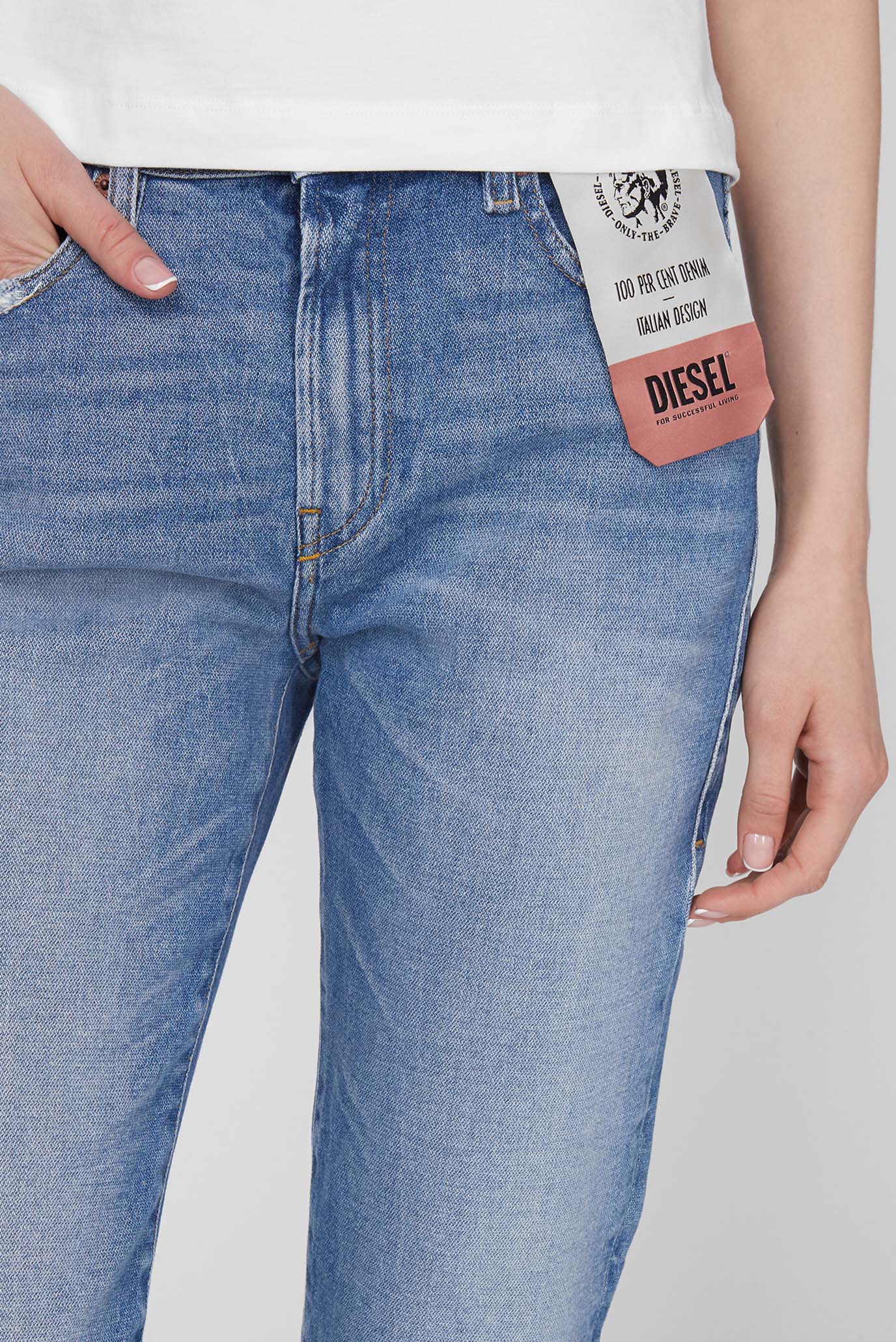 Женские голубые джинсы D-JOY 10