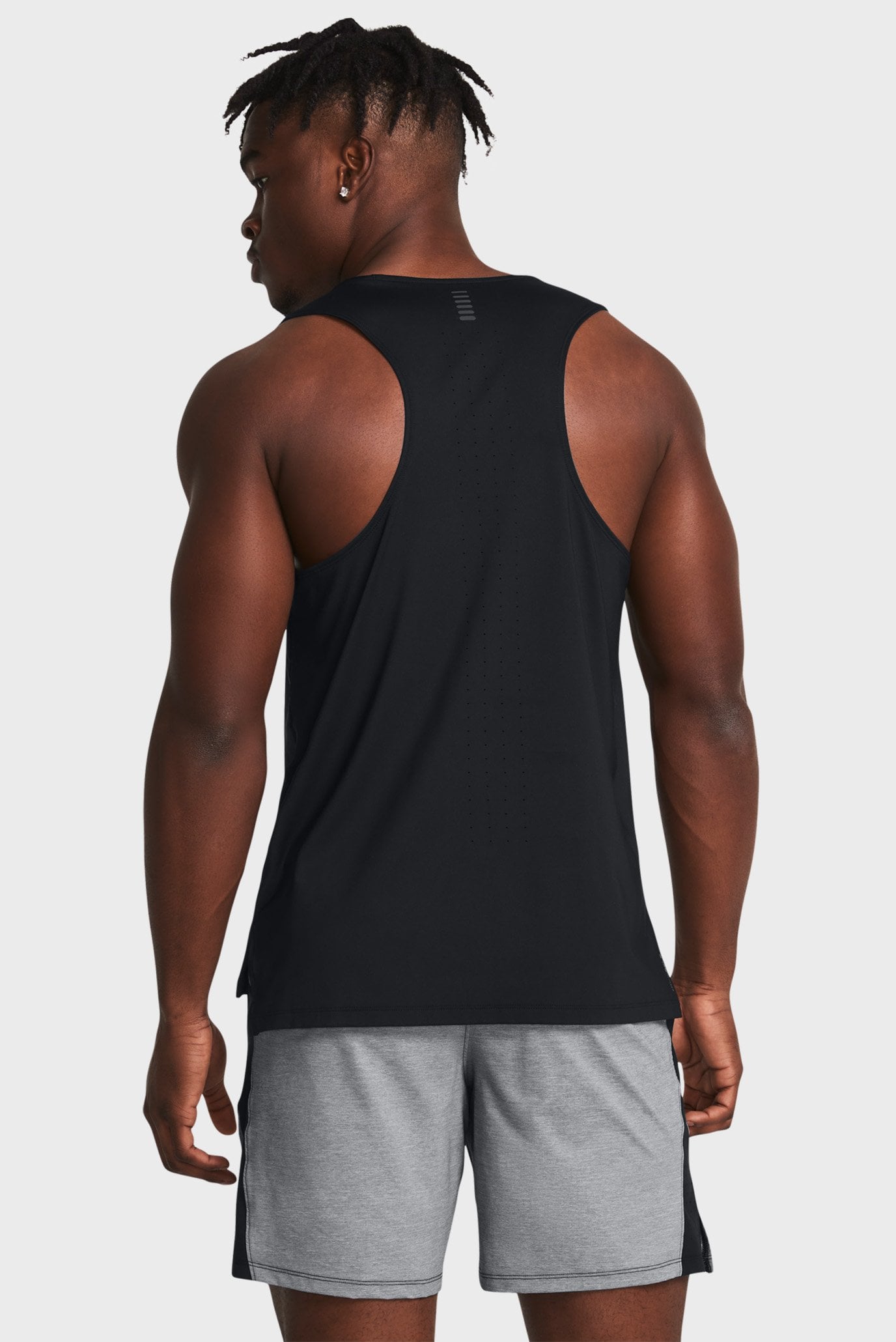 Мужская черная майка UA LAUNCH ELITE SINGLET 3