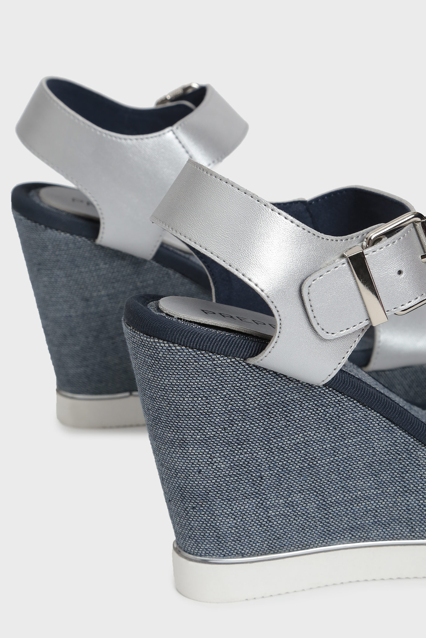 Женские босоножки Afina 10