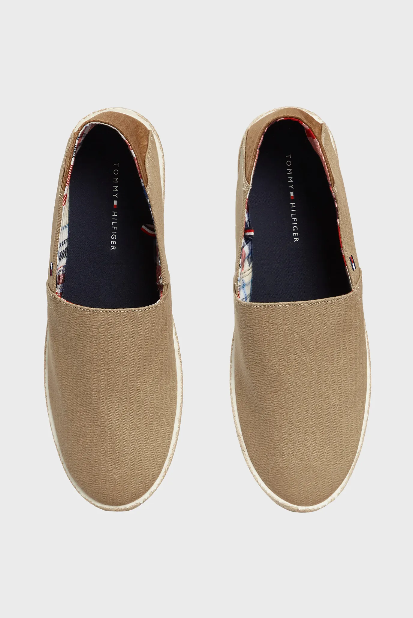Мужские бежевые эспадрильи EASY SUMMER SLIP ON Tommy Hilfiger FM0FM00569 —  FR Group