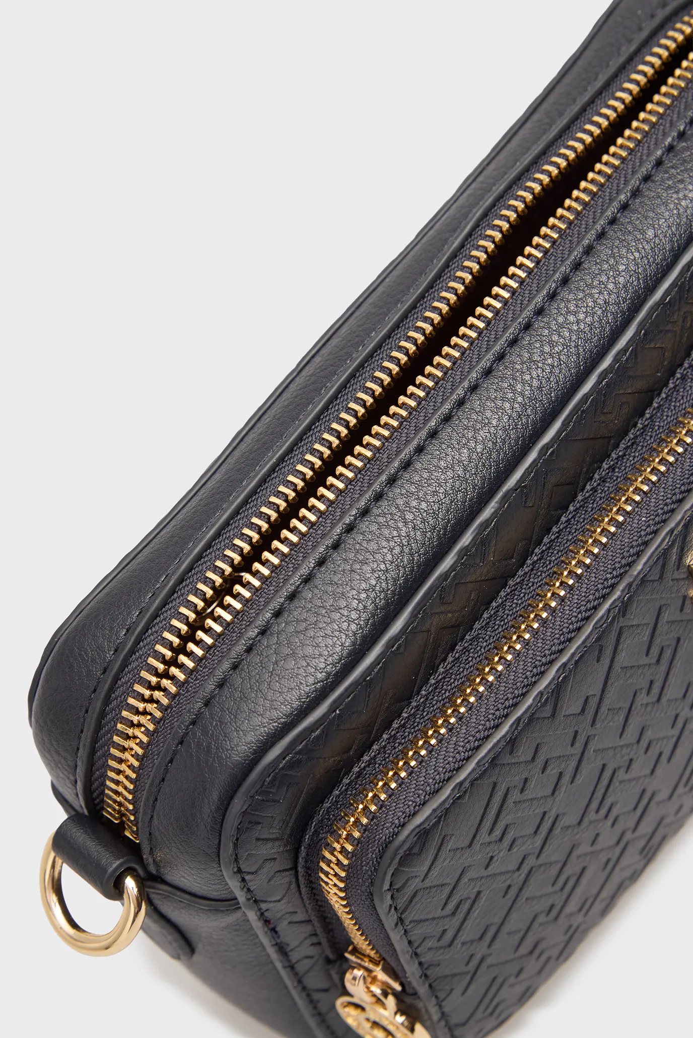 Сумка TH ICON CAMERA BAG MONO 5