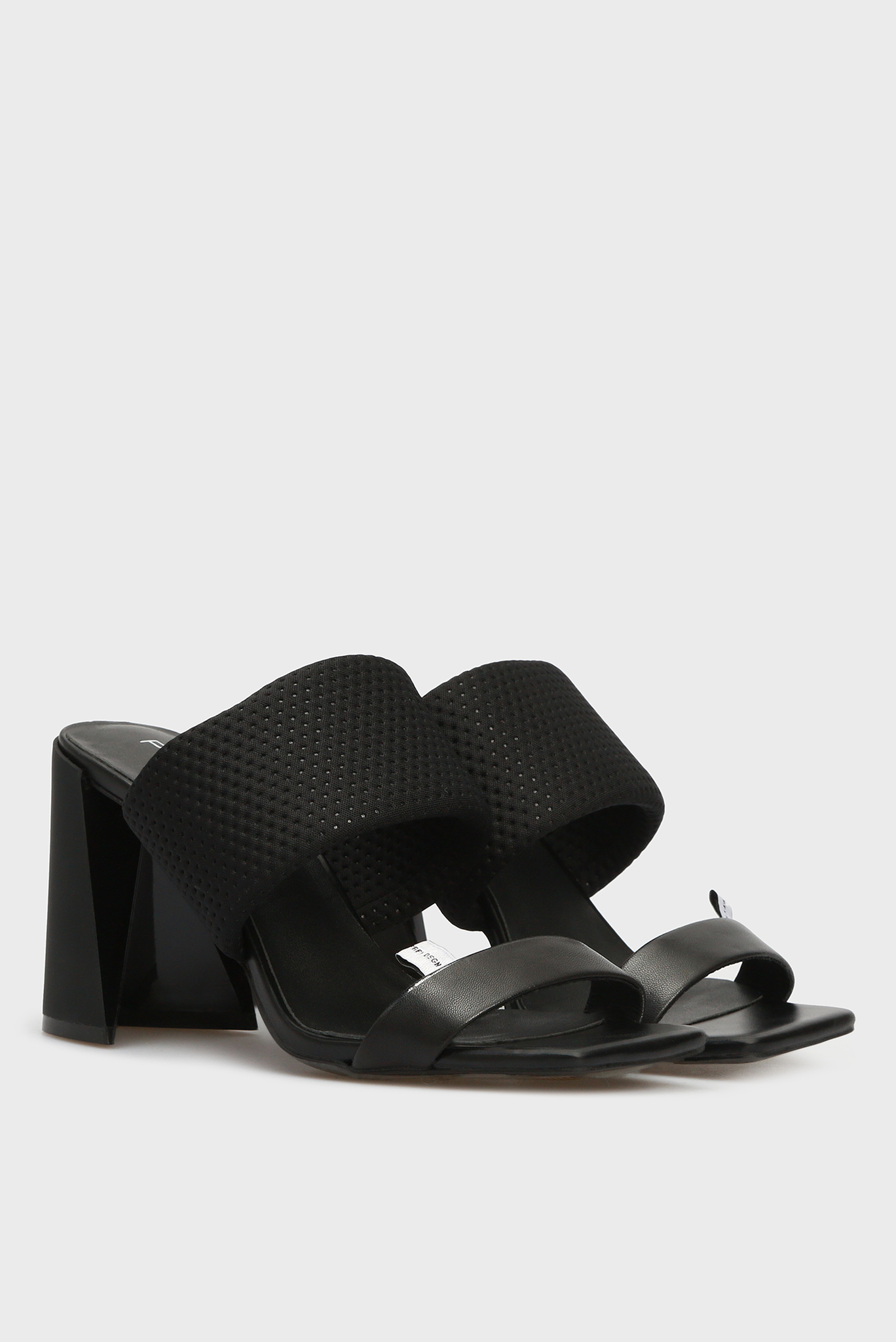 Женские черные кожаные мюли 3