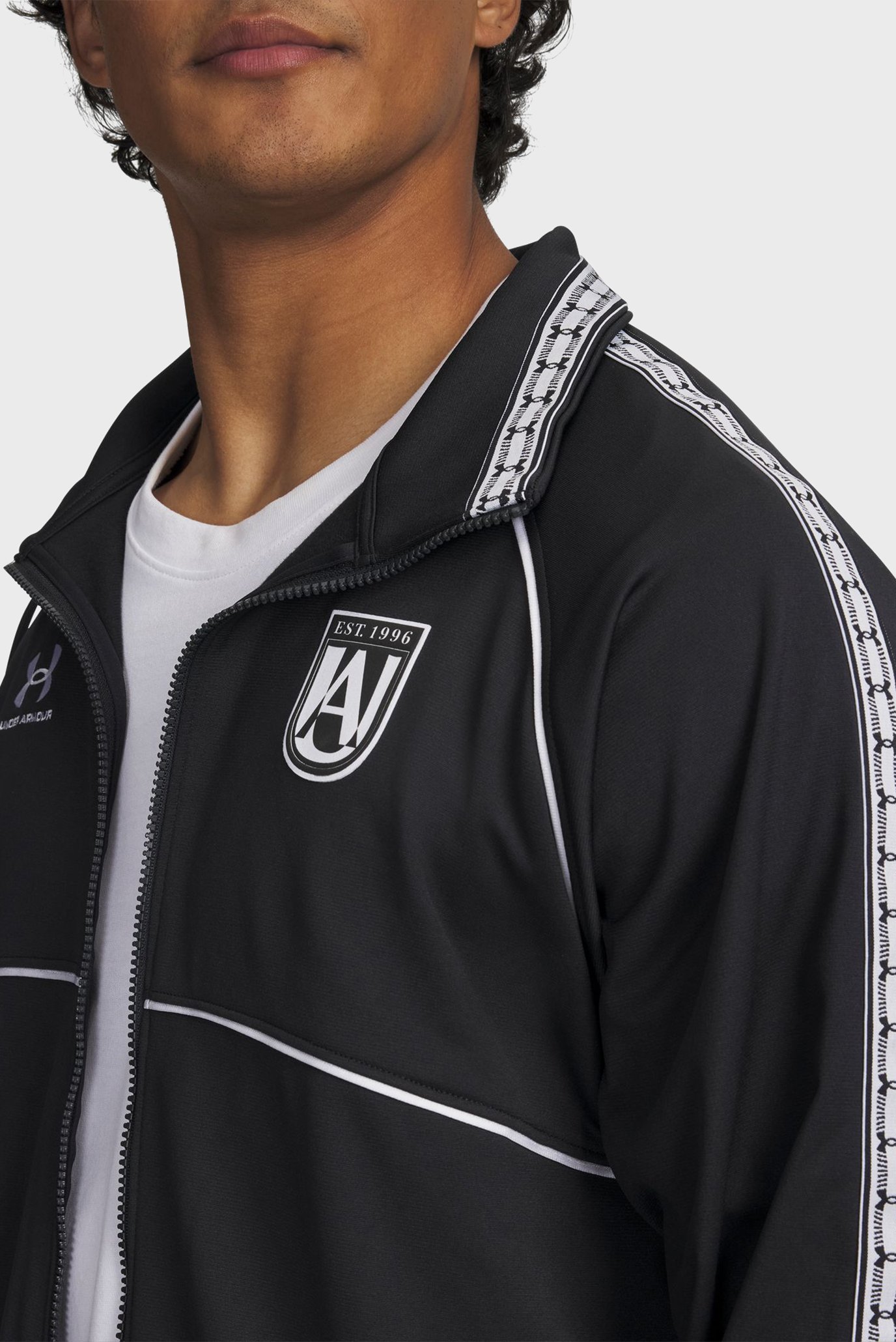 Ветровка UA M 96 Terrace FZ 2