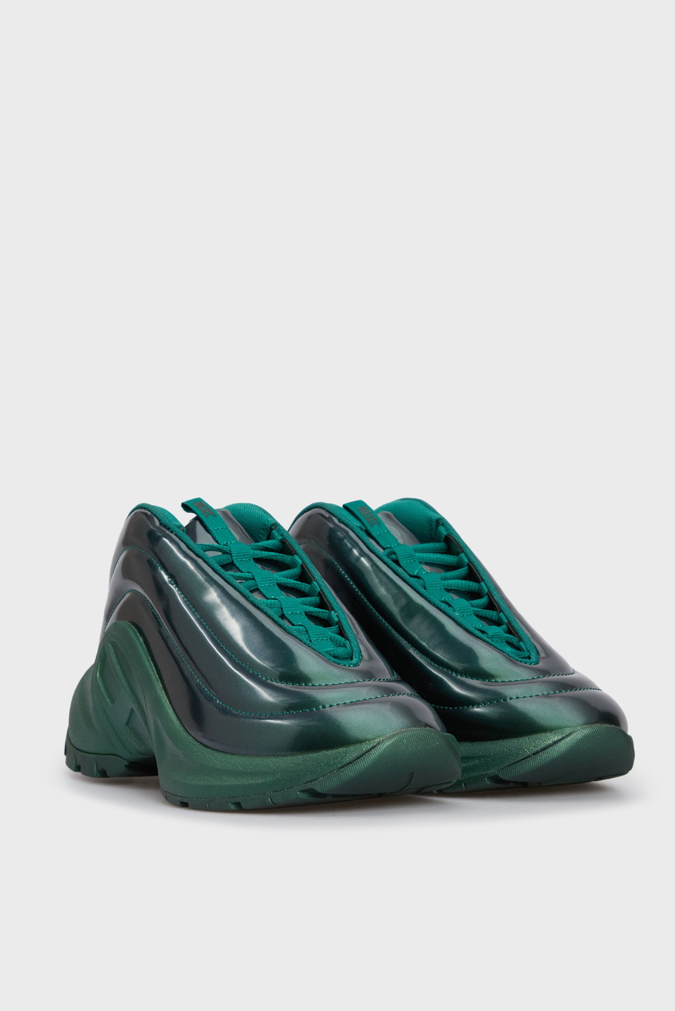 Зеленые кроссовки D-RUNNER 3