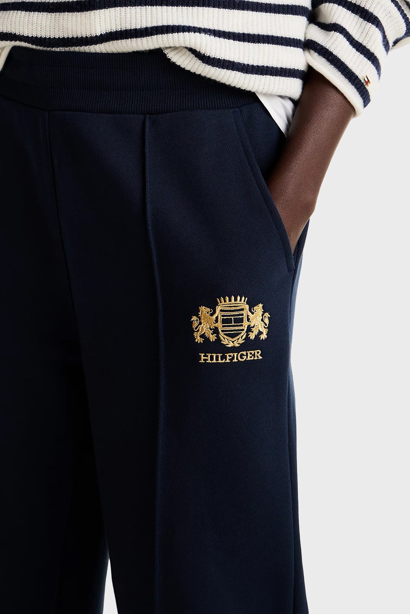 Штаны спортивные VARSITY GRAPHIC STRAIGHT PANT 2