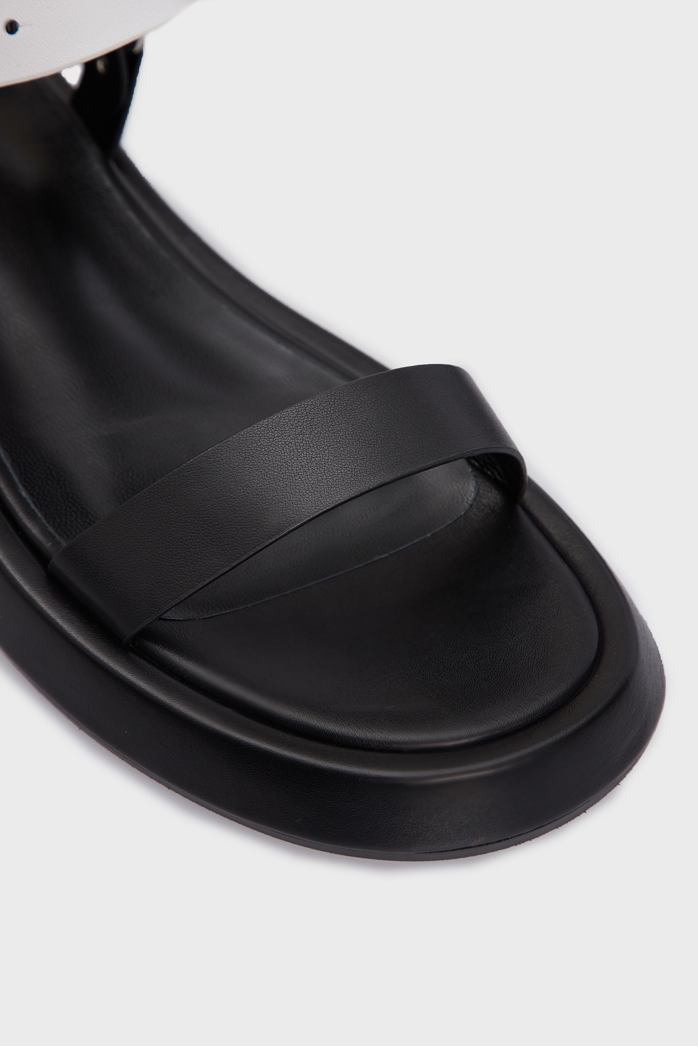 Женские кожаные сандалии Marsha 7