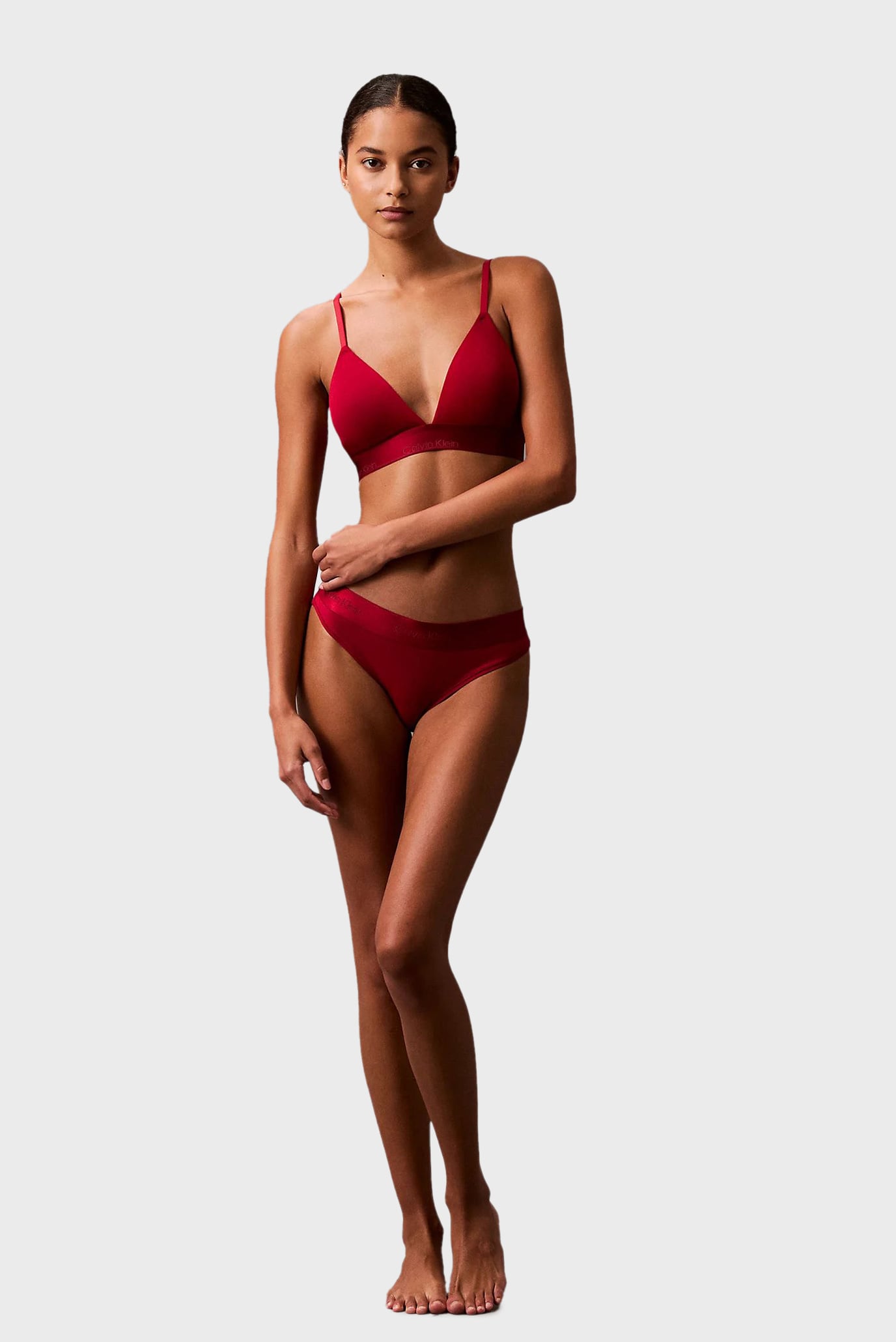 Женские красные трусики 2