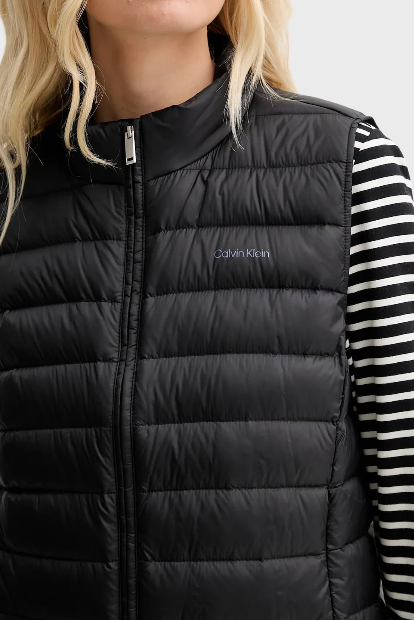 Жилет ULTRA LIGHTWEIGHT DOWN PUFFER VECalvin Klein Жилет ULTRA LIGHTWEIGHT DOWN PUFFER VE 5